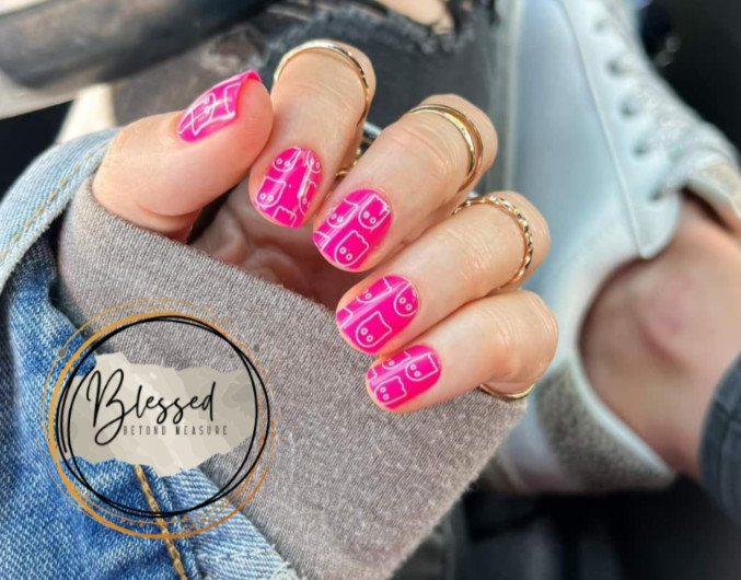 Red Aspen Press On Nails ~Bridget’s Rendezvous with Boo~ Halloween Pink Ghosts
