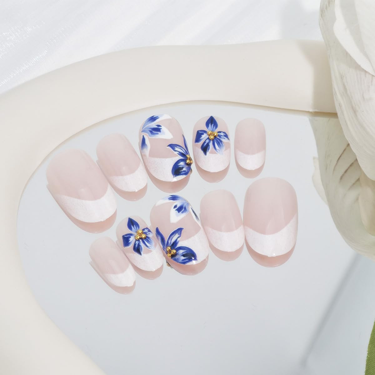 24Pcs Blue Flower Press on Nails Medium Almond Fake Nails with 3D Gold Rhineston