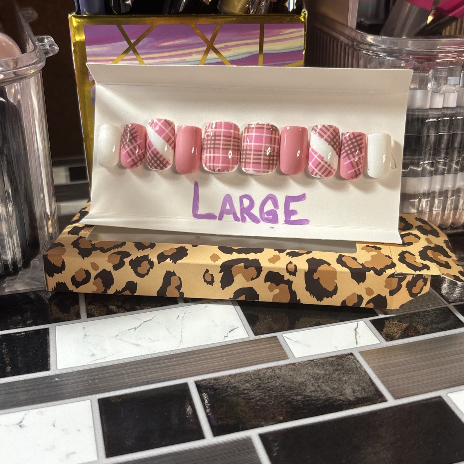 Press On Nails SzLargeSquare-Nails full set Pink&white gel polish w/Foil design