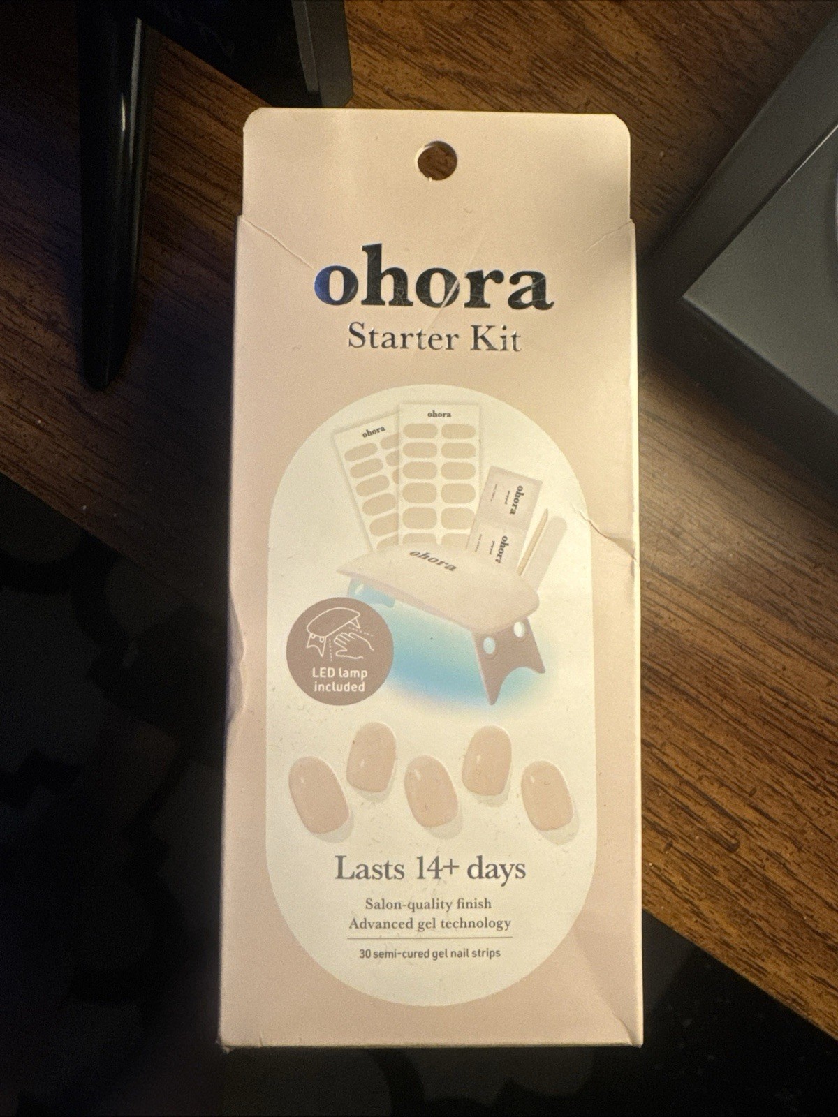 ohora Starter Kit Semi-Cured Gel Nail Strips Beige Shiny LED Lamp