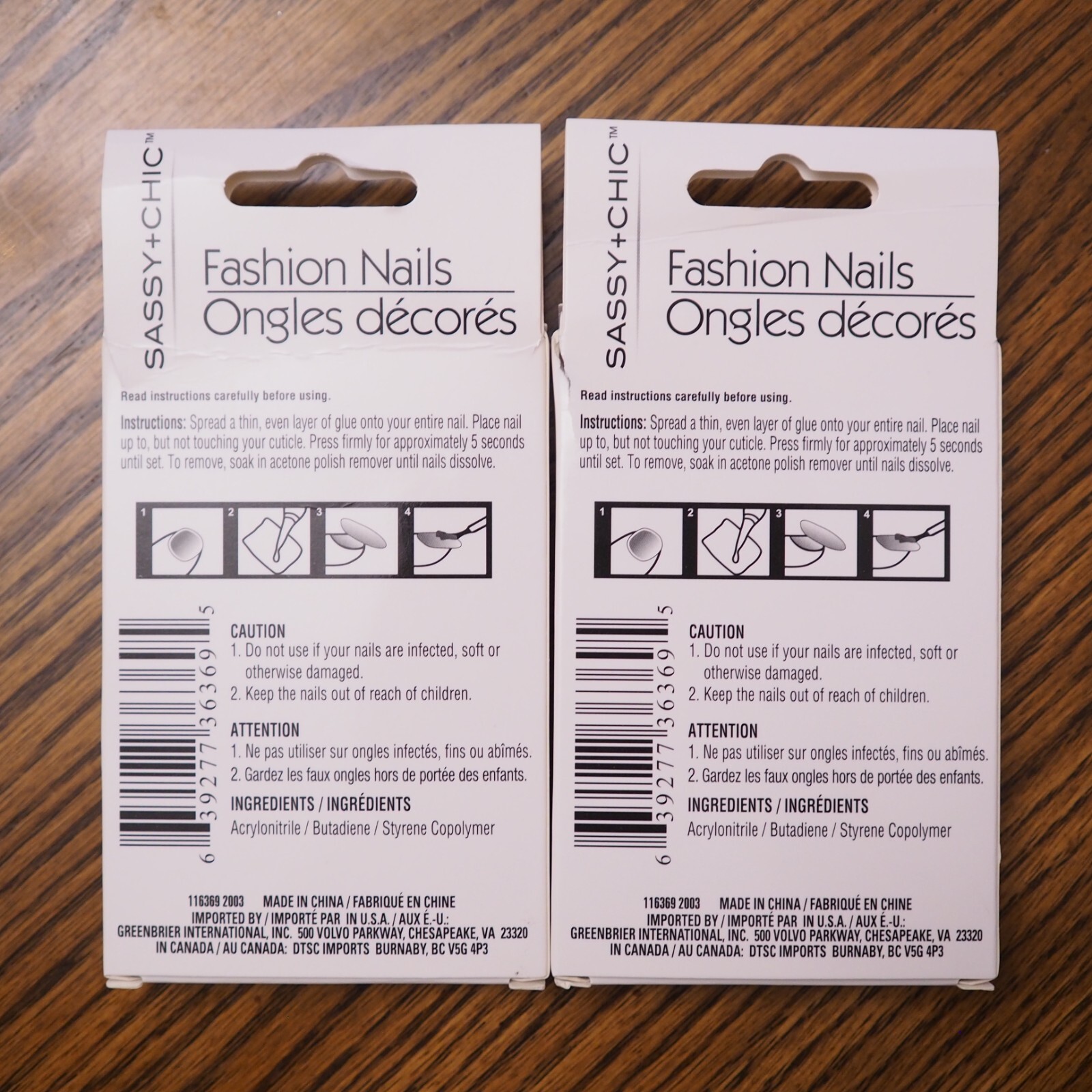Set of 2 New SASSY + CHIC Fun & Easy to Apply 12 Piece Fashion Nails