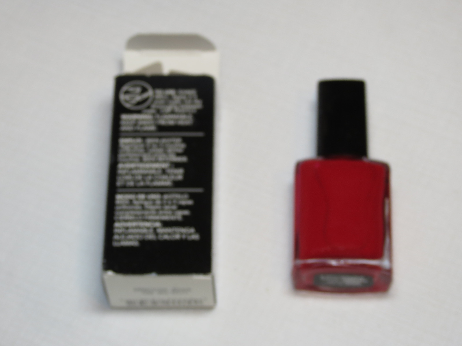 Avon NailWear Pro+ Nail Enamel Szlng Red 12 ml 0.4 fl oz nail polish mani pedi;;