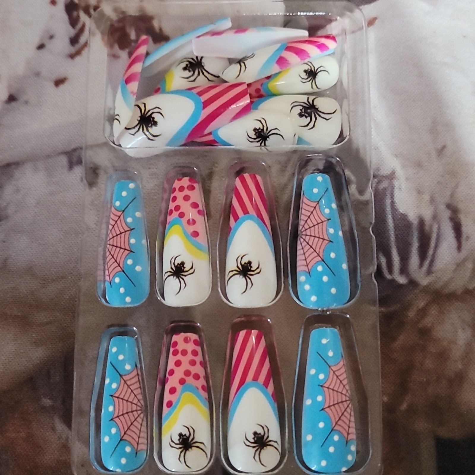 Beautiful Nail Pre-Designed Press-On Nails Halloween Spider Web Blue Pink White
