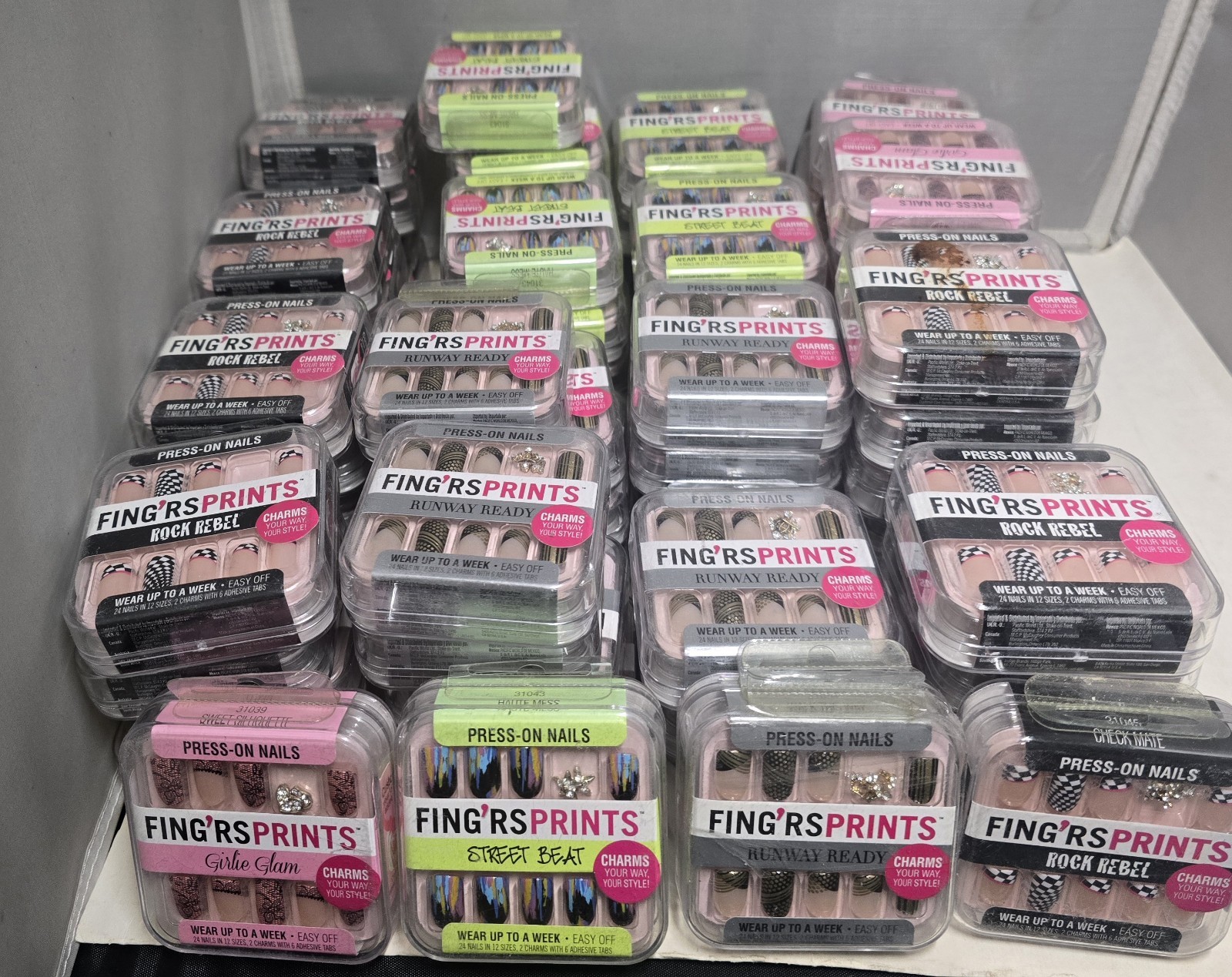 10 Random Assorted Fing’rs Prints Press-on Nails