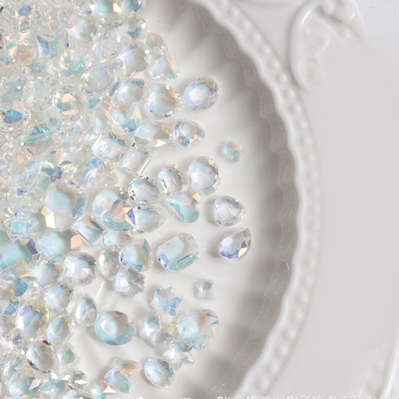 50Pcs Pointed Bottom Nail Charms 3D Nail Art Rhinestones Diamond Manicure Decor