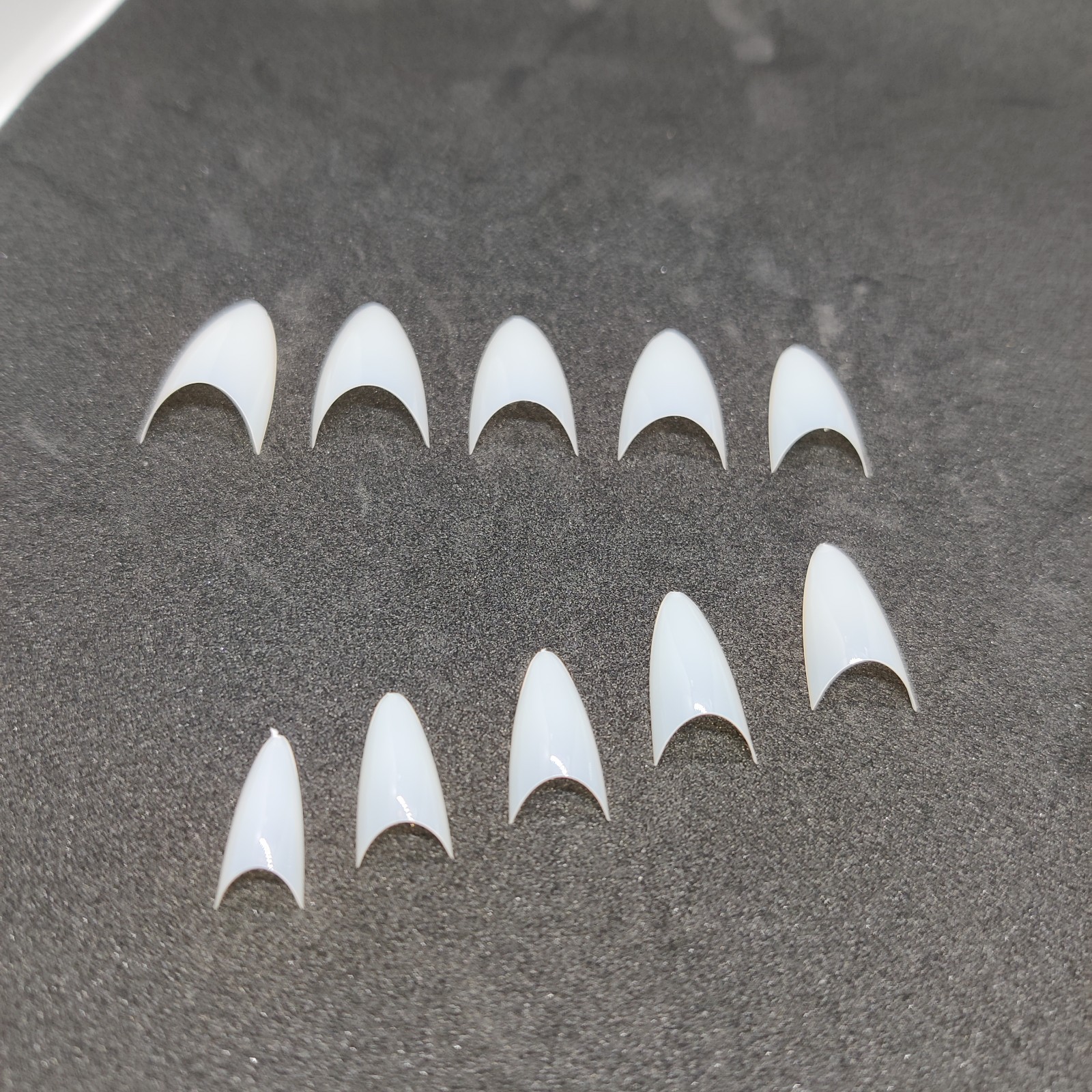 500Pcs Short Point Stiletto Artificial Nail Tips Acrylic French Natural Nails