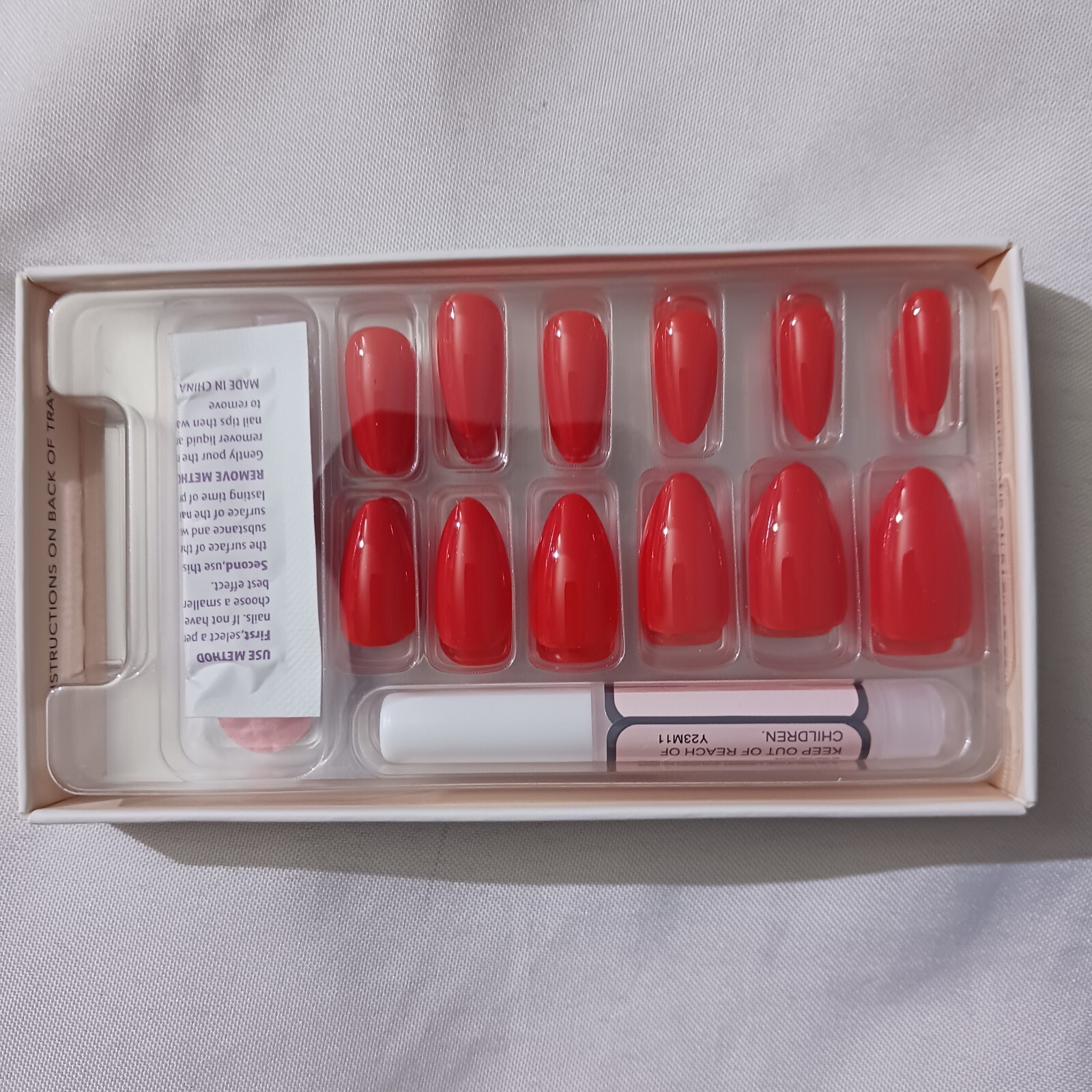 Press-On Nails Red Gold Medium Length Almond Shape Ready to Wear CLIQ ON U New