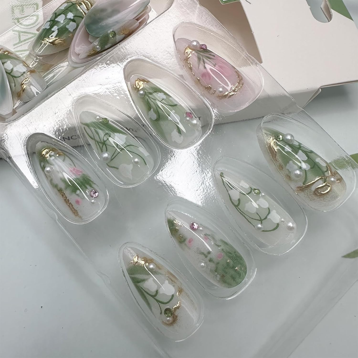 Green Press on Nails Medium Almond Fake Nails with 3D Pearl Rhinestones Designs