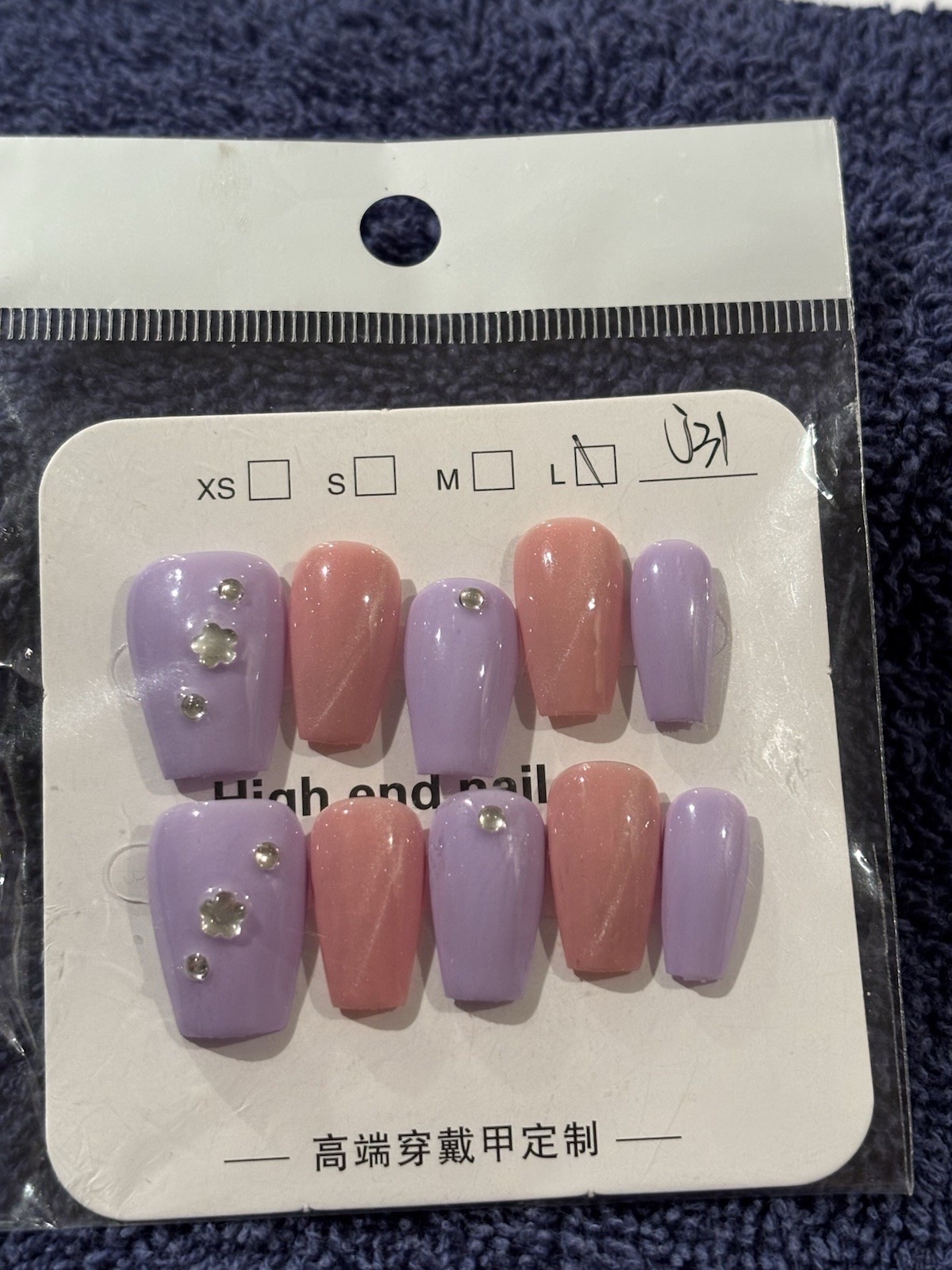 Press-On Nails Medium Length COFFIN. Size Large. 20 Pair