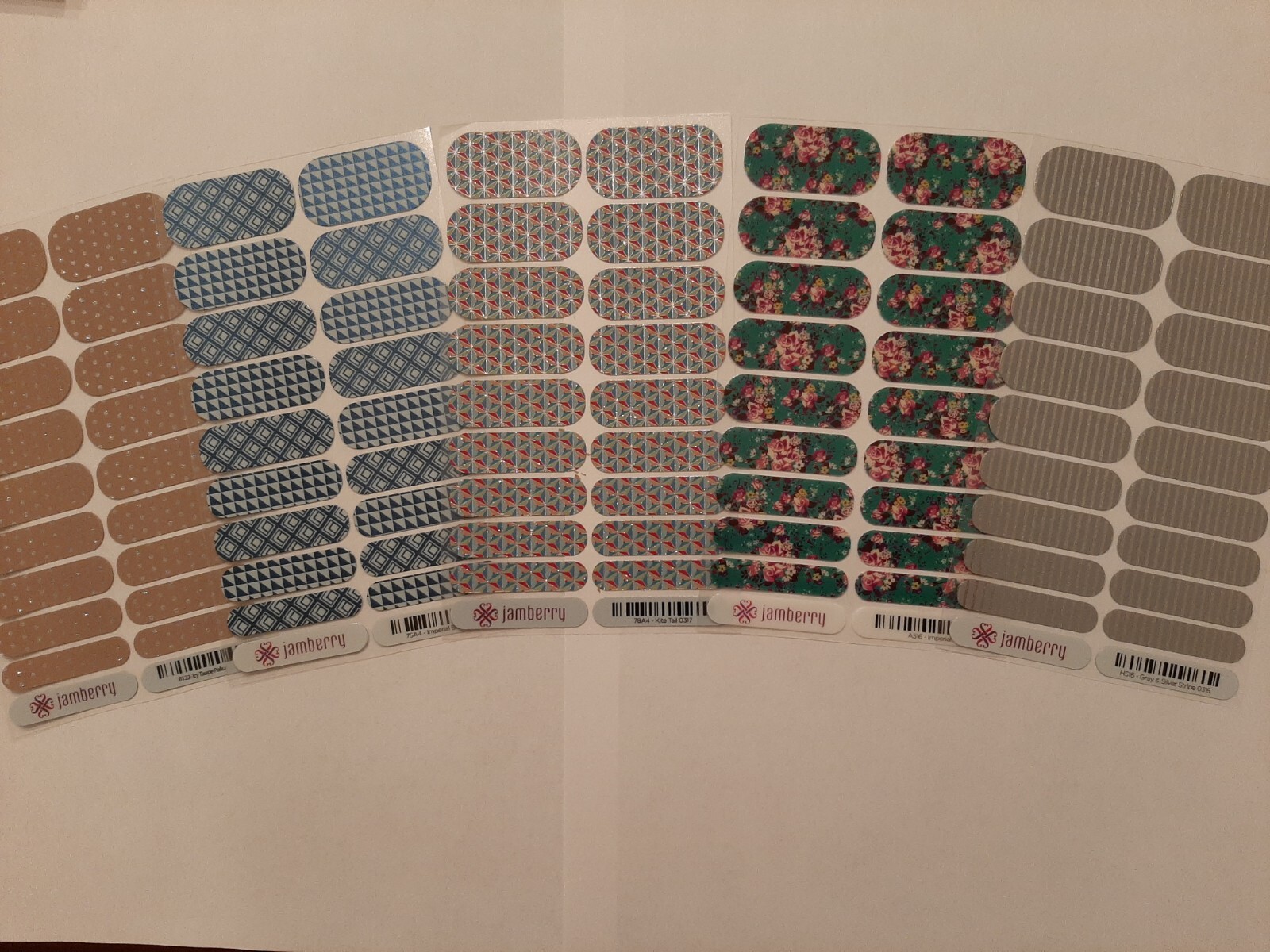 Jamberry Gray & Silver Stripe Icy Taupe Polka Imperial Blue Kite Tail Full Sheet