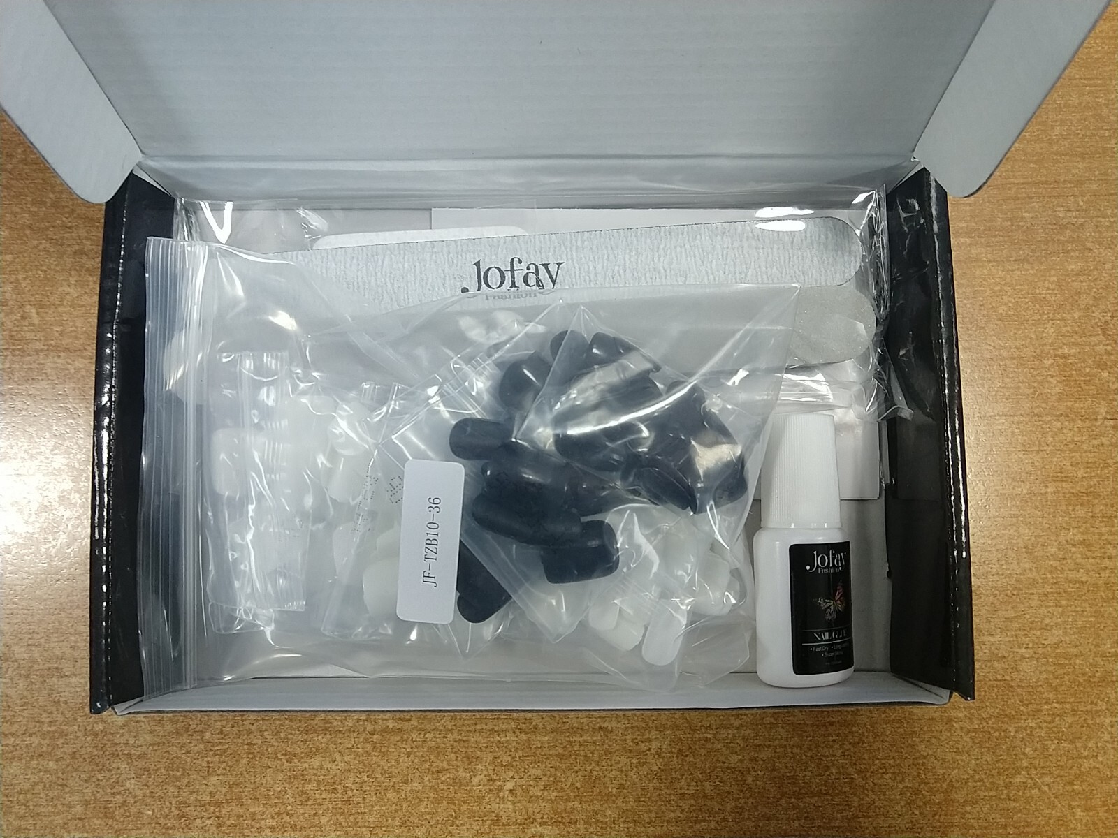2 Pack: JOFAY Fashion Press On Nails – Square-Short, Black & White, (3OCB) 5B
