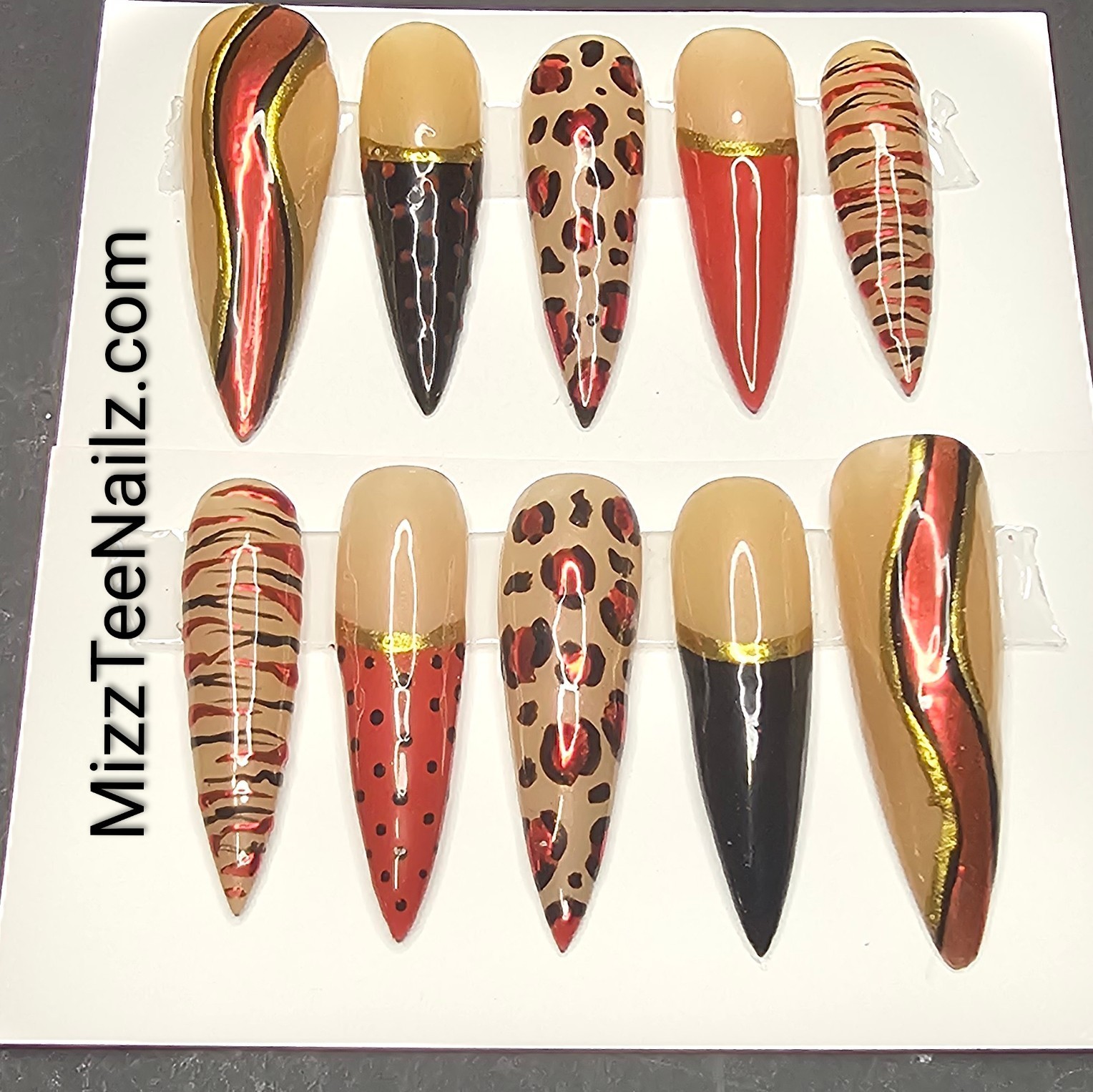 Press-On Nail Set #75: Safari
