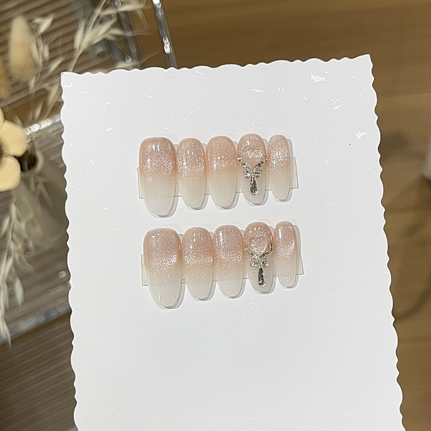 10Pcs Handmade Nude Pink Cat Eye Nails Shiny Rhinestone Pure Aesthetic