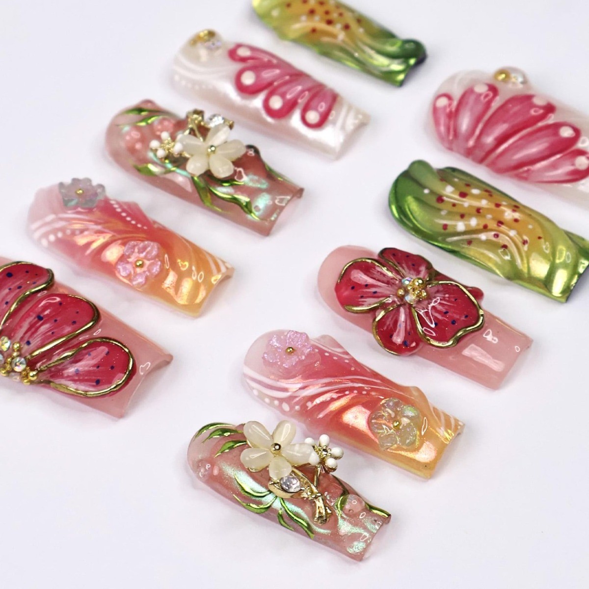 Pink Green Floral Handmade Press on Nails Gold Wire Swirl Rhinestone Fake Nails