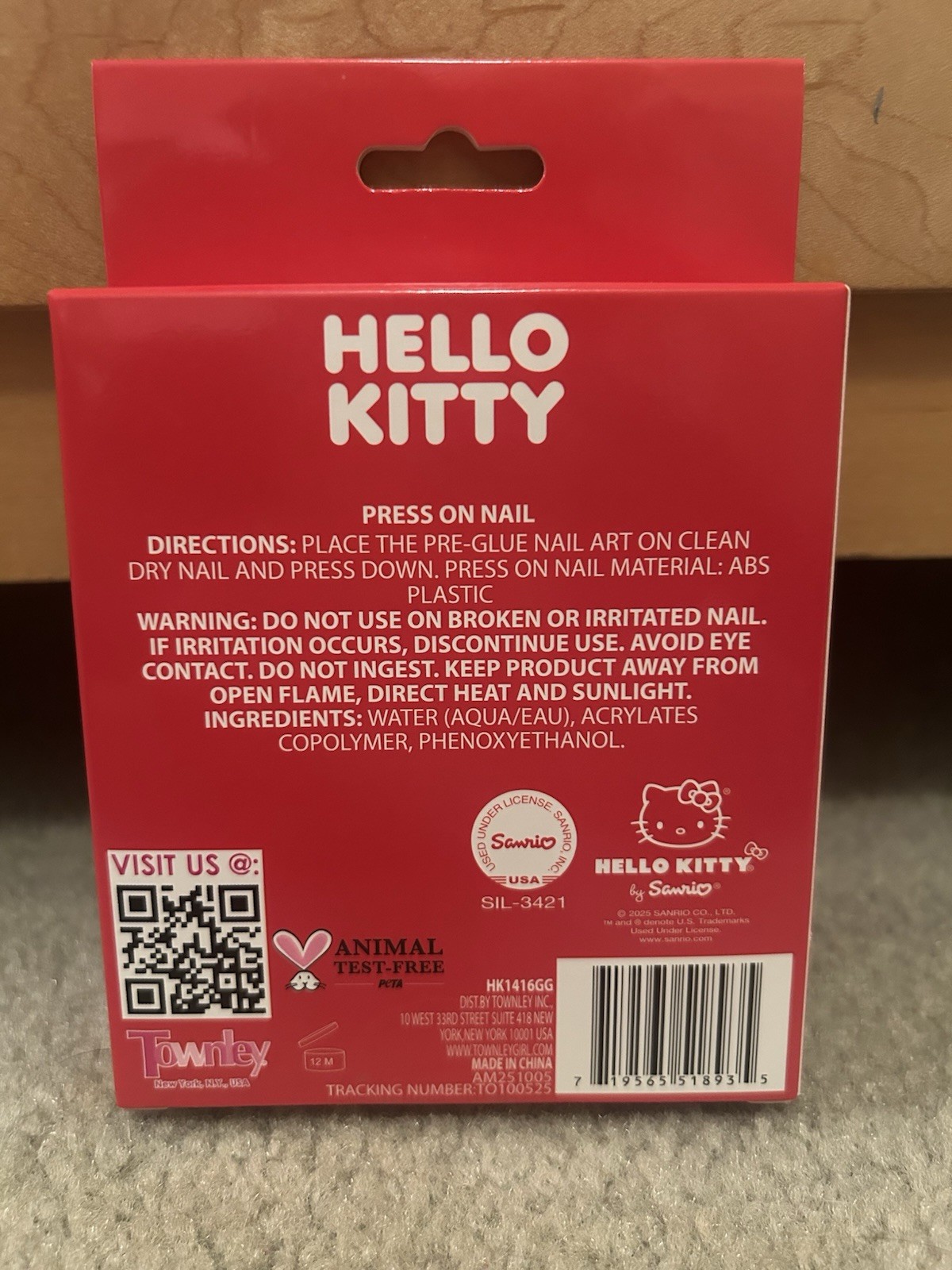 Sanrio Hello Kitty 3D Press On Nail Kit 24 Pieces NEW