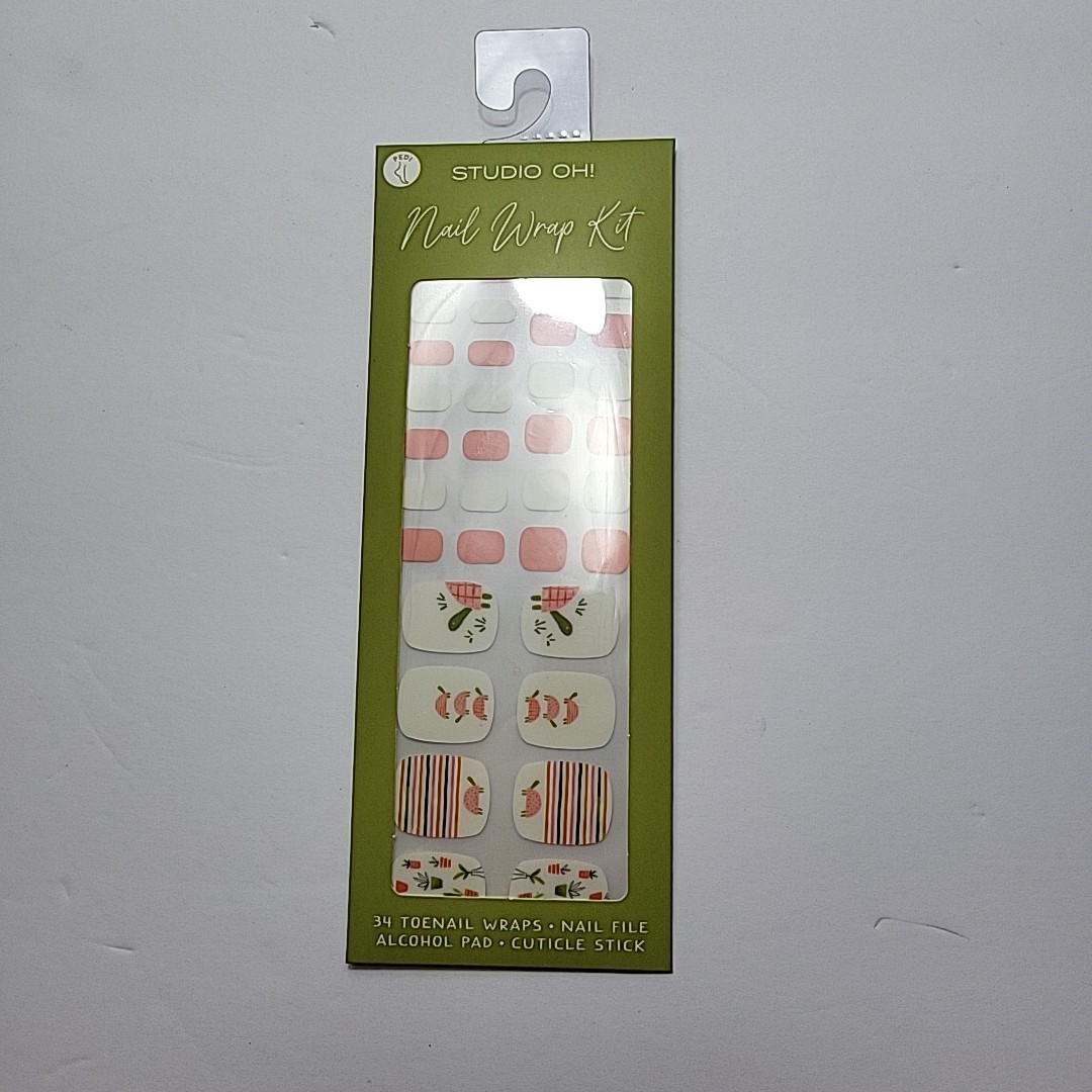 Studio Oh! Nail Wrap Kit 34 Toe Nail Wraps Nail File Alcohol Pad Cuticle Stick