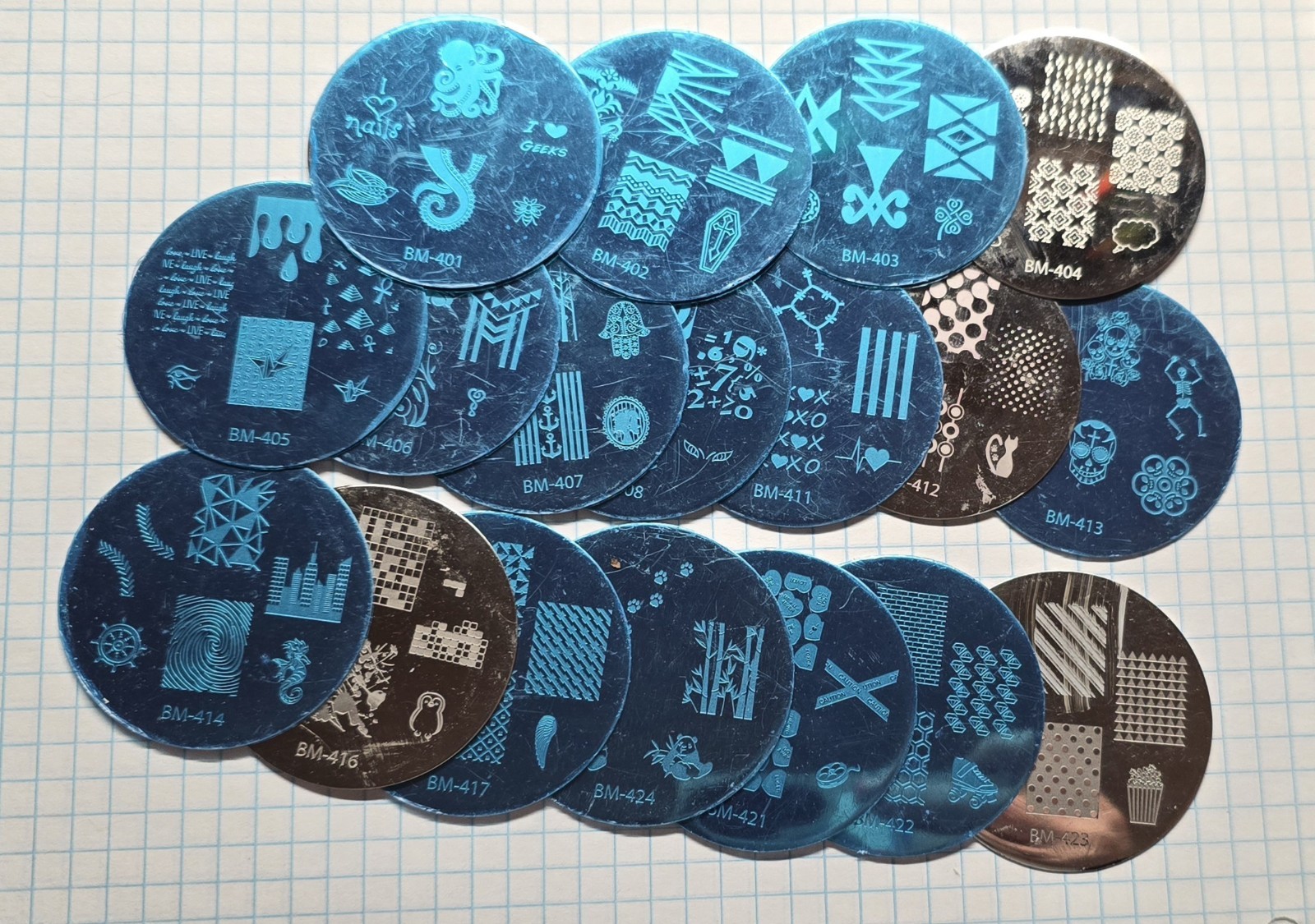 Bundle Monster Maniology Nail Stamp Round Plates Destash Lot 400 Series