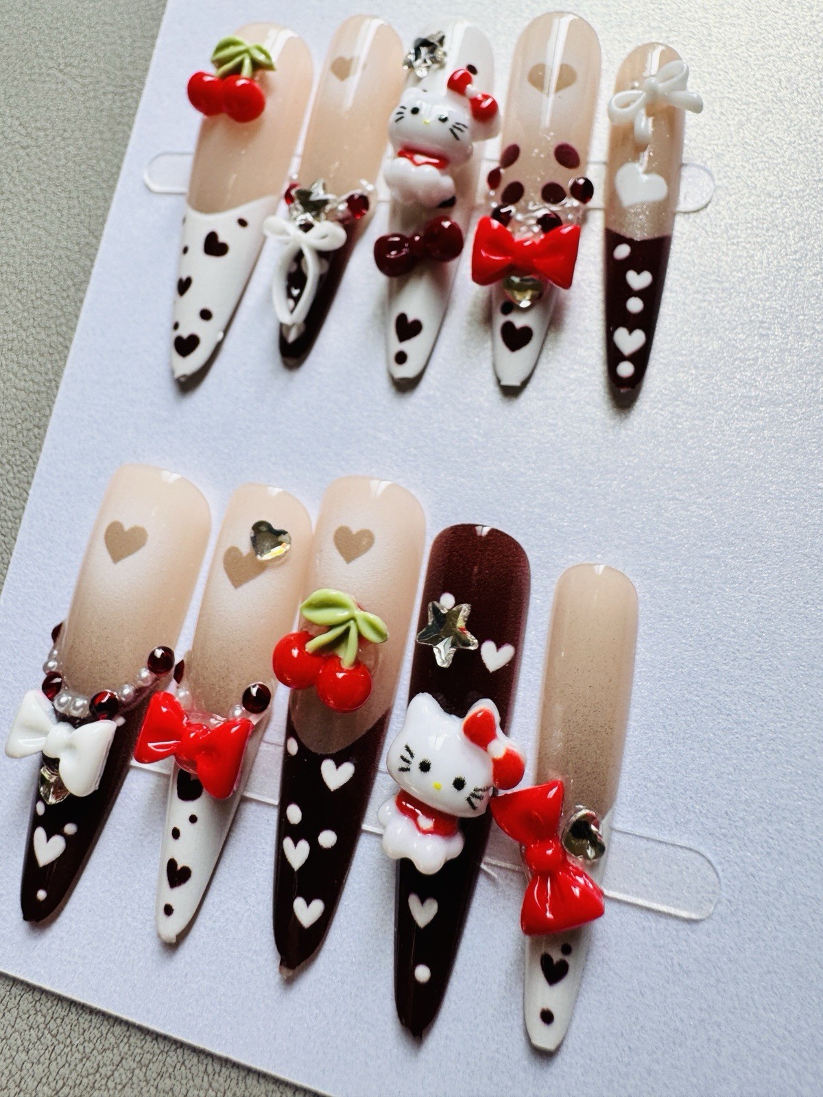 Press-On Nails Long Stiletto Brown/Beige/White/Red Hearts 3D Full Cover