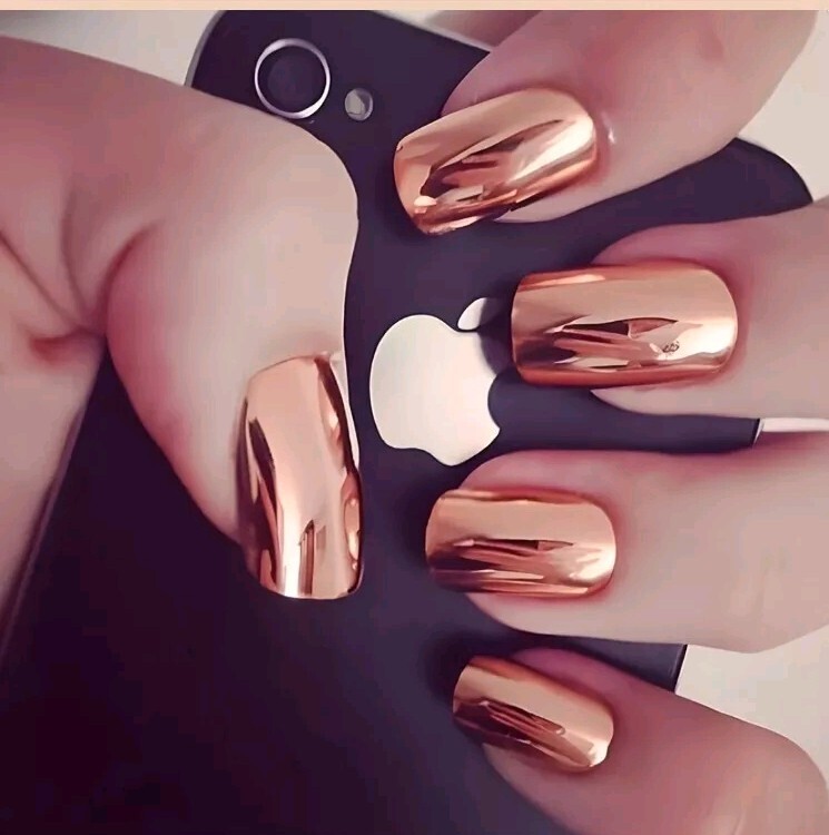 24 Press-On Medium-Length Electroplated Gold-Red Nails Fingernails Reusable