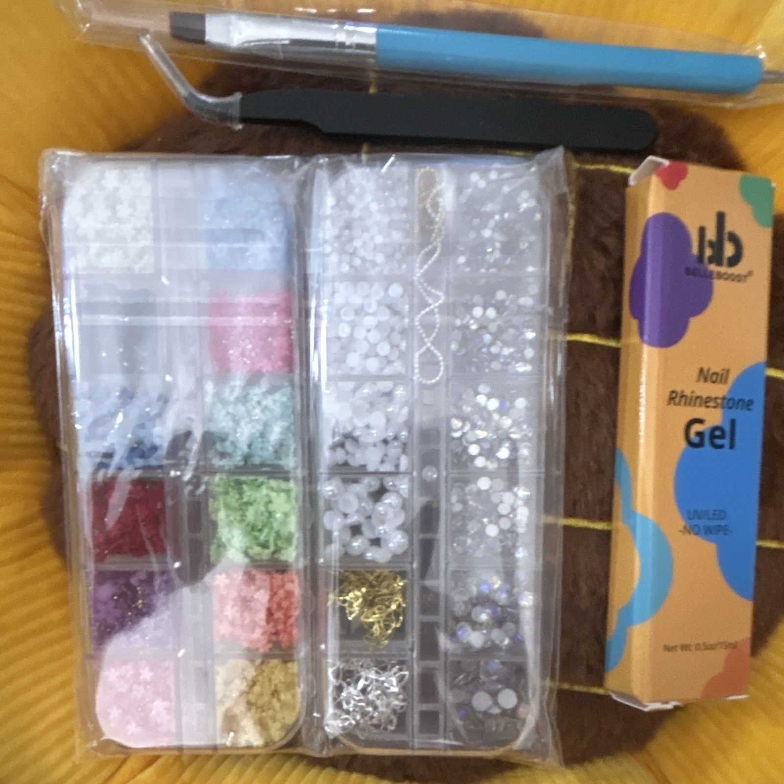 BELLEBOOST Nail Rhinestone Gel Kit, Multicolor Bling Flower Charms, Double Head