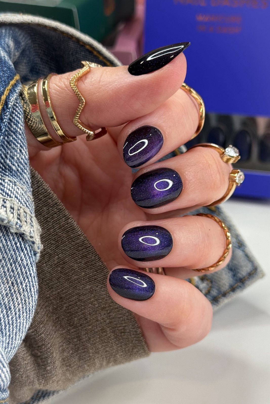 Red Aspen Press On Nails – Marley’s Midnight Muse | Short Almond | Blue Cat Eye