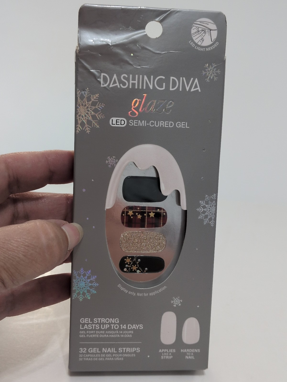 Dashing Diva Glaze Semi-Cured Gel Nail 32 Stickers Victorian Plaid NEW