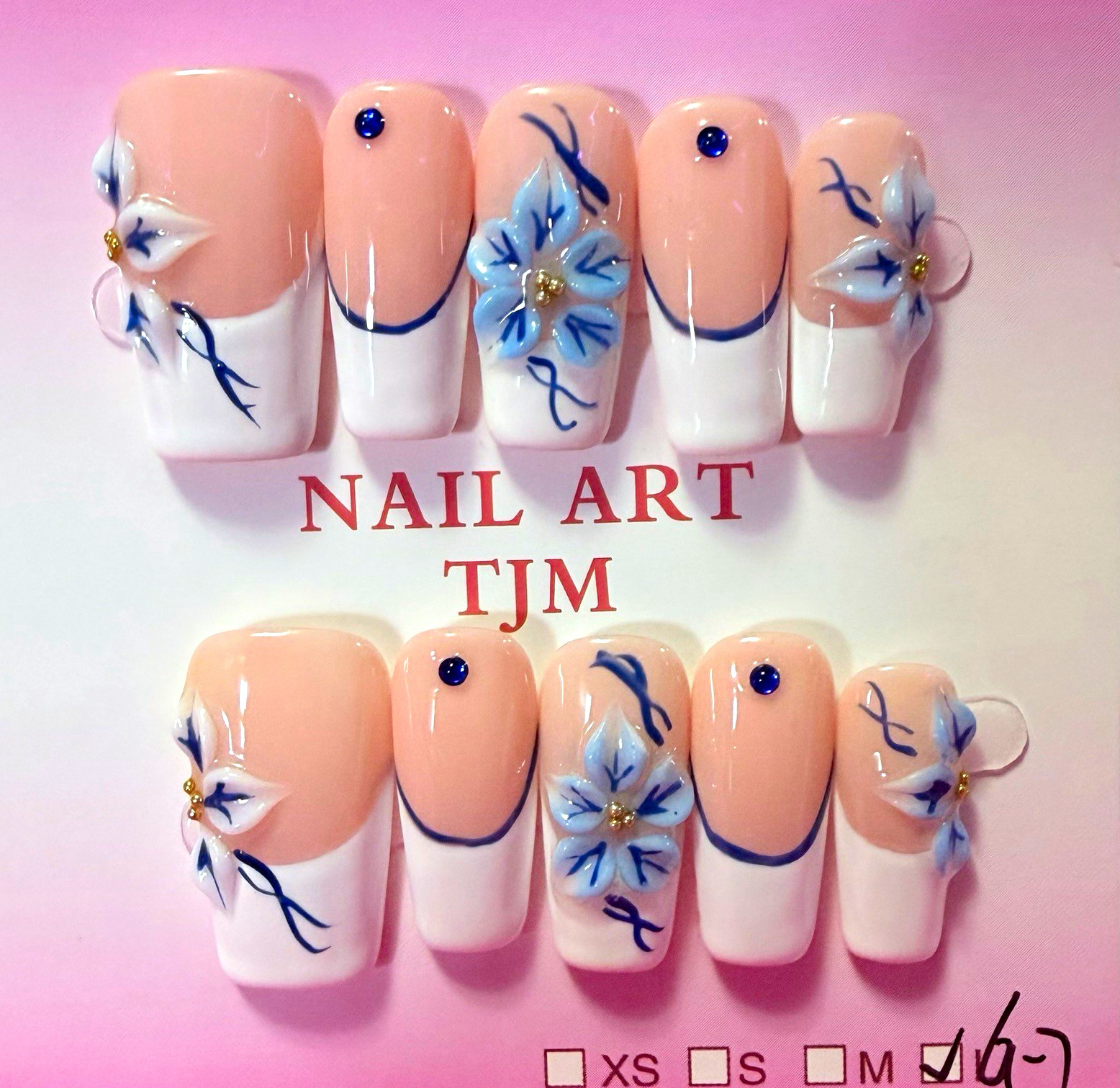 NAIL ART TJM Nude/White/Blue French 3D Floral Square Press-On Nails Medium