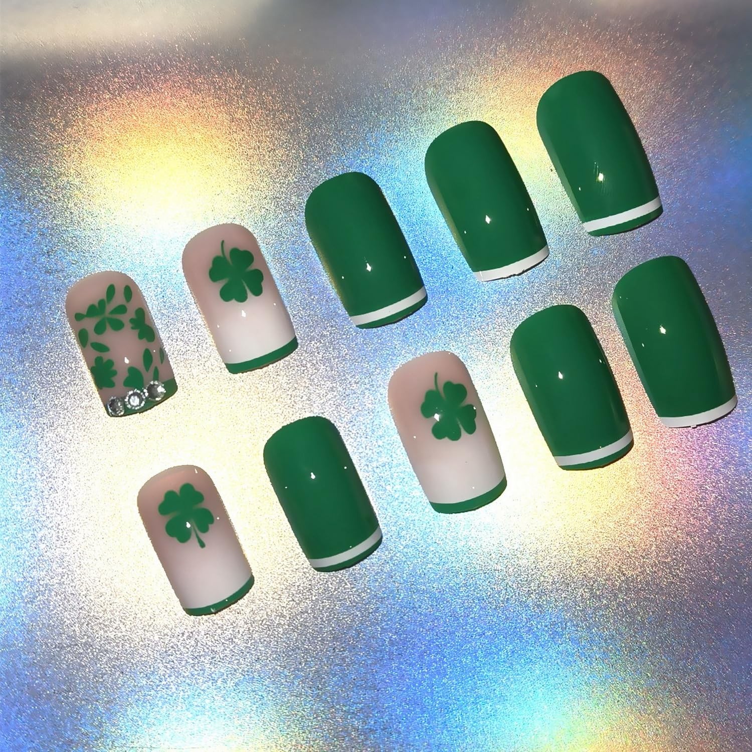 24 Pcs St. Patrick’s Day Press on Nails Green White French Tip Fake Nails Short