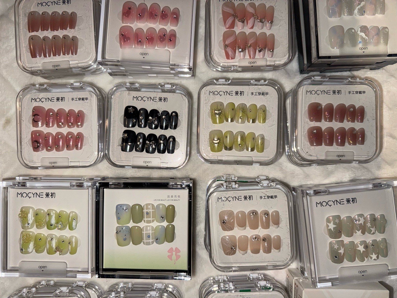 MOCYNE Press Glue On Acrylic Nails 20 Sets 24 Pieces Per Set ALL SIZES