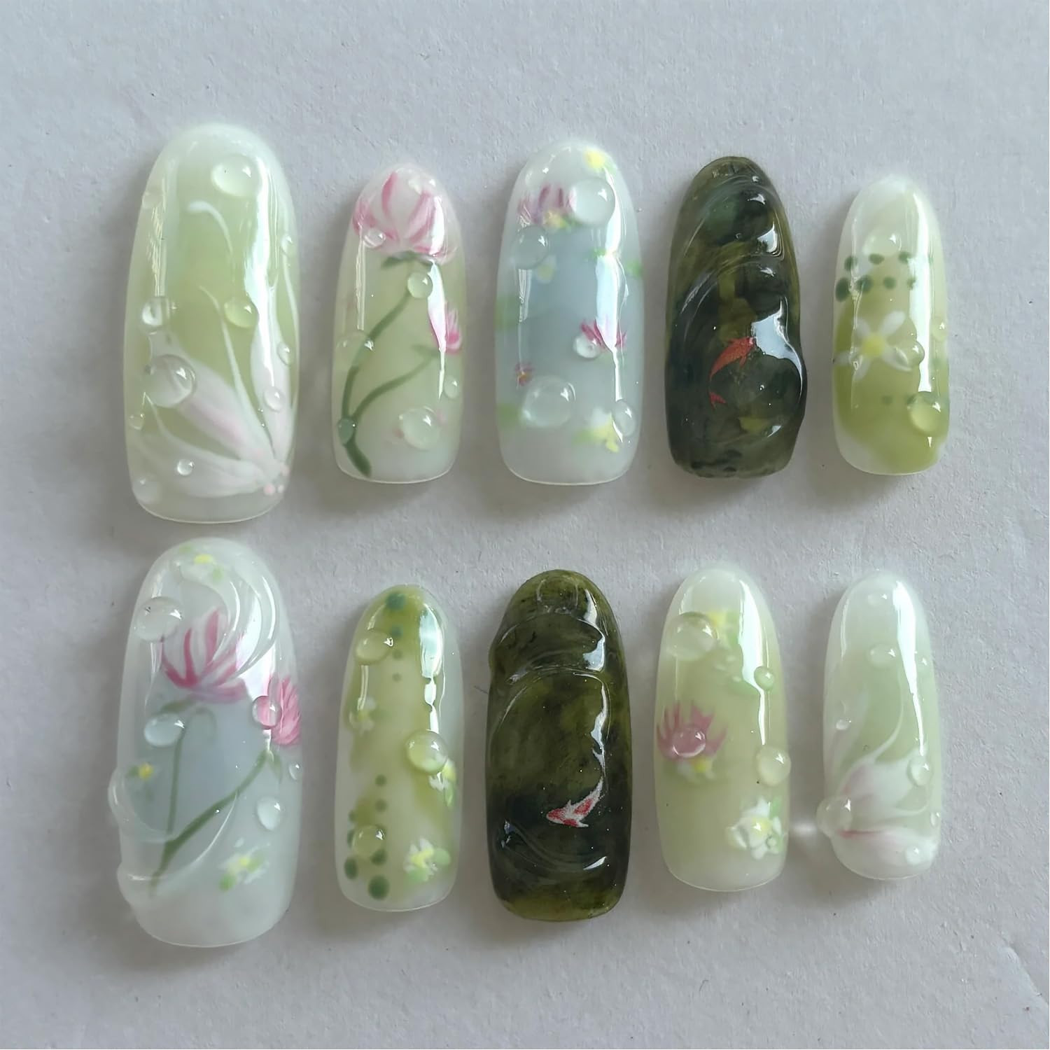 30Pcs Star Press on Nails Medium Almond Fake Nails Green French Tip False Nails