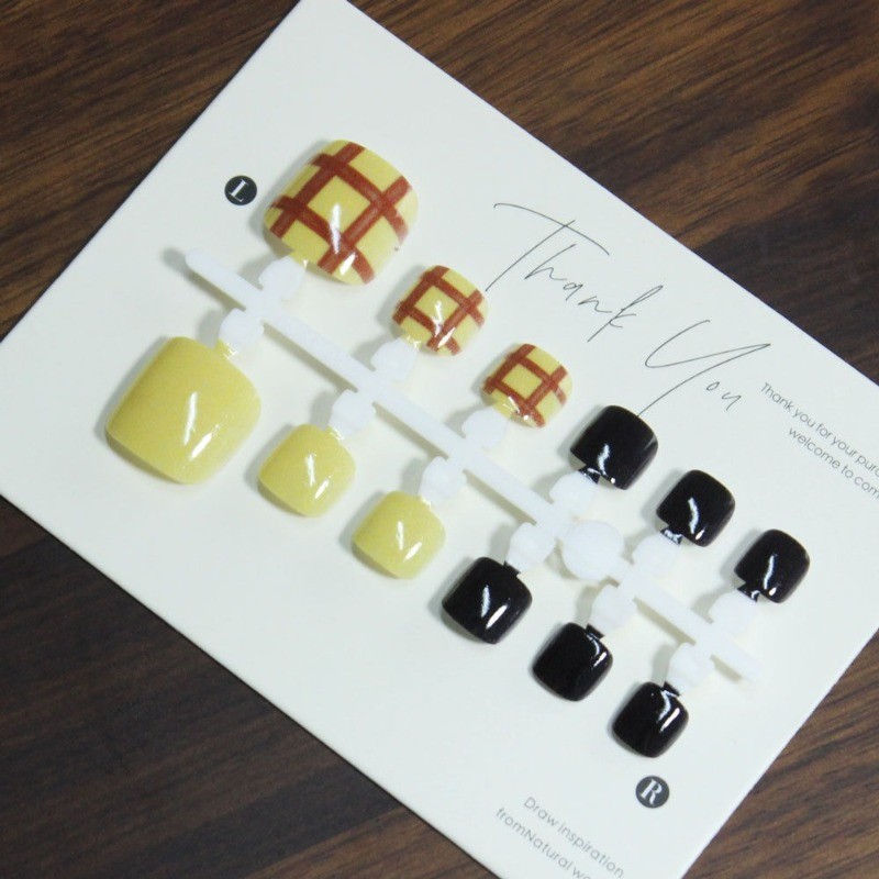72pcs-Casual Chic Toe Press on Nails, Short Square Black & Yellow Fake Nails
