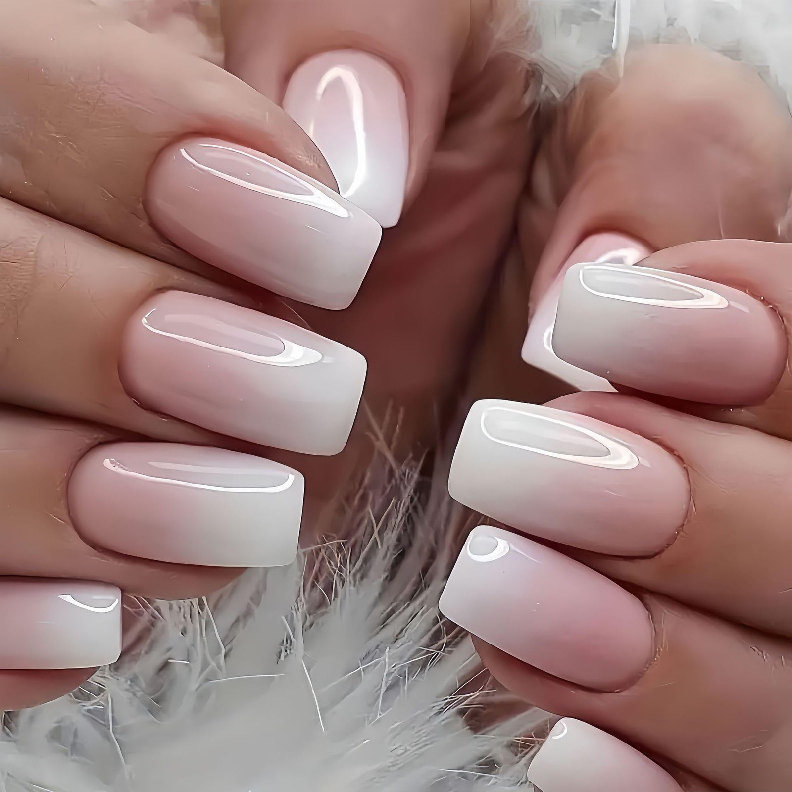 24 pcs Pink French Tip Gradient Press on Nails Medium Medium, Multicolor
