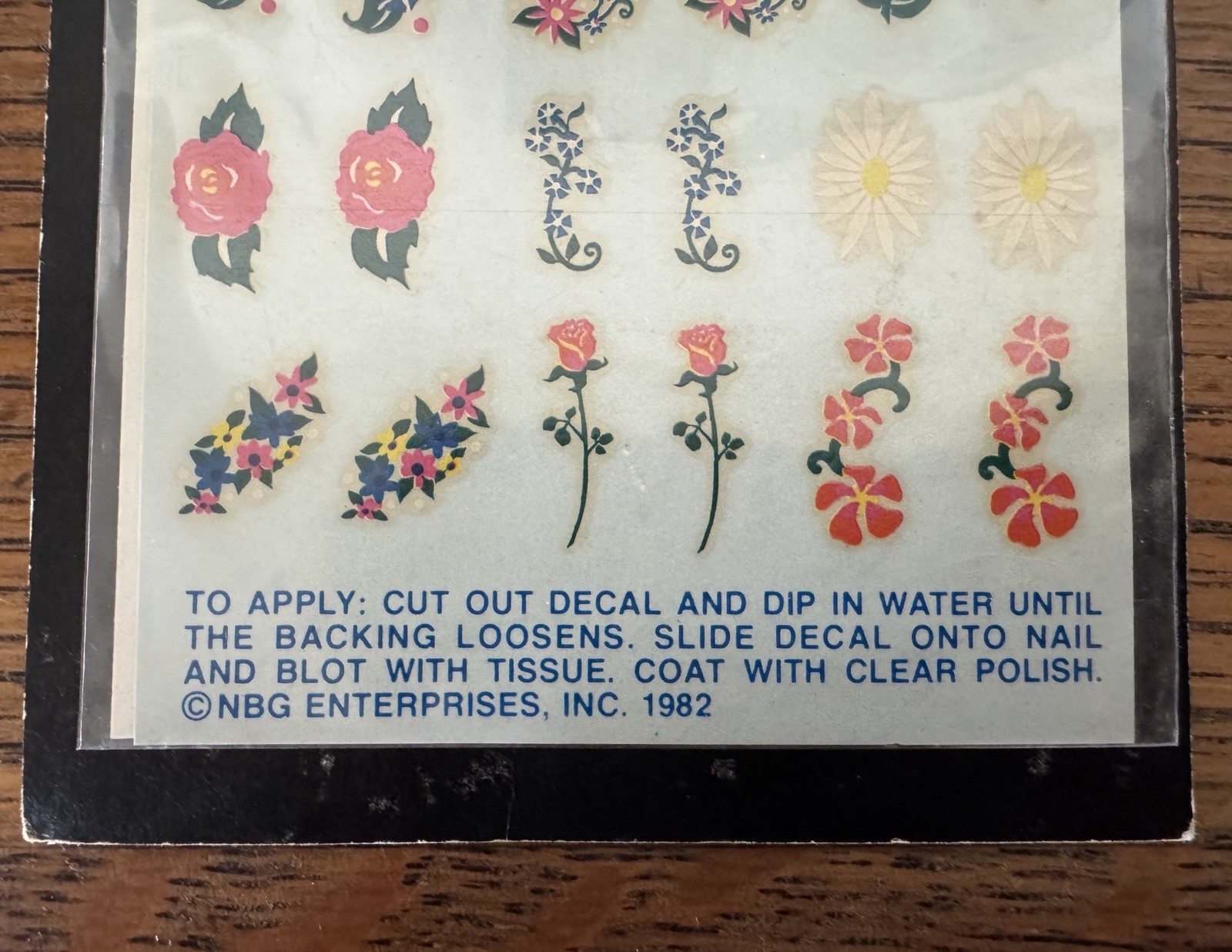 Vintage 1982 Ambassador Super Stickers Fingernail Roses, Daisies, Flowers NOS