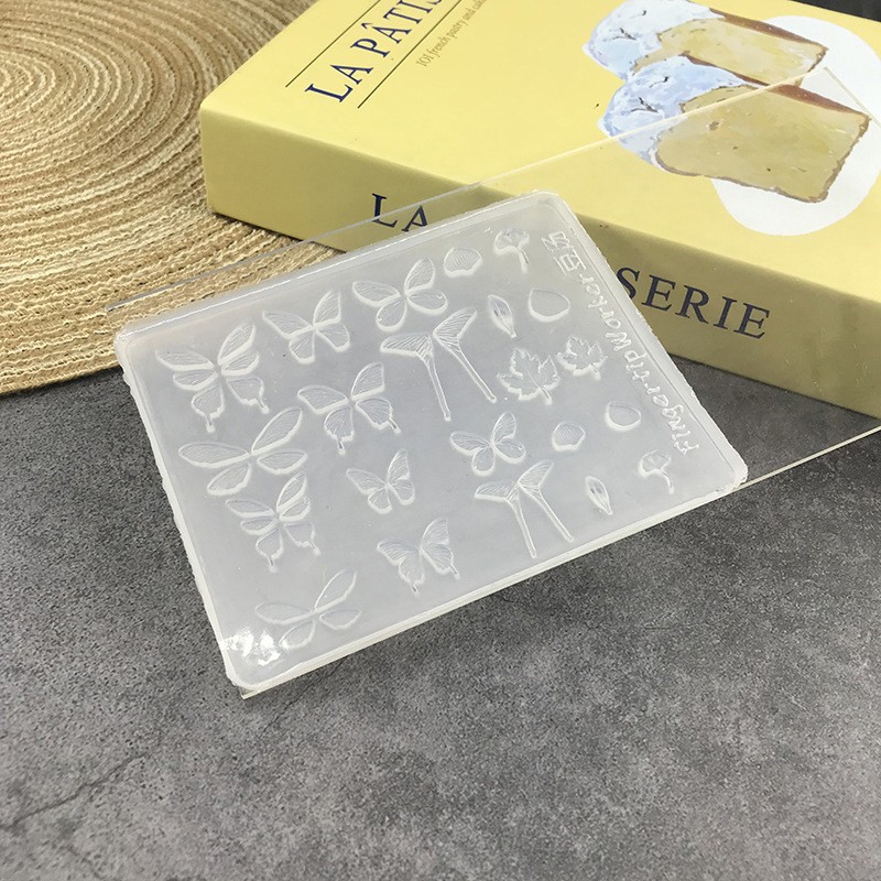 Detailed Butterfly Relief Silicone Nail Mold Reusable For Handcrafted 3D Nail