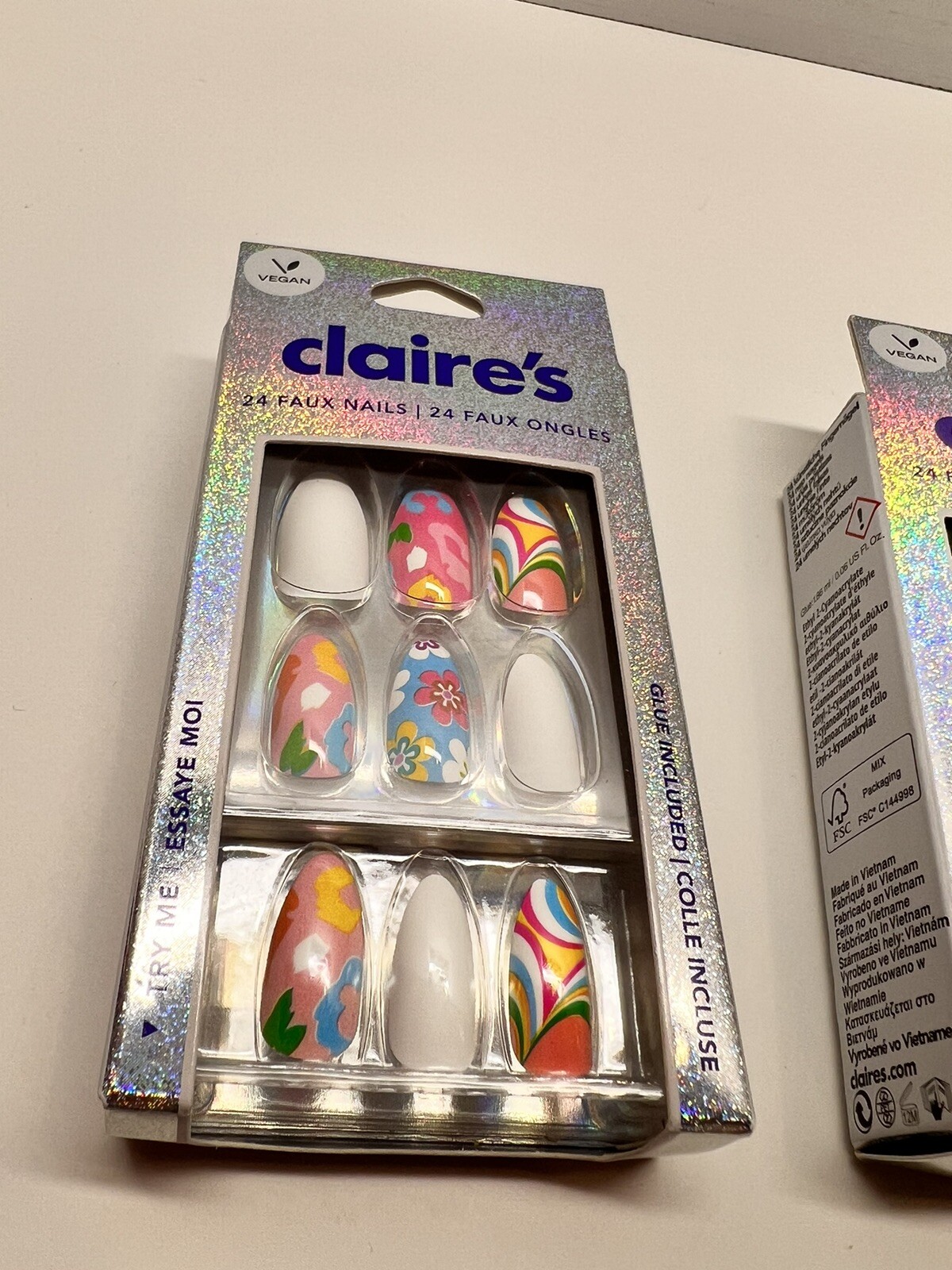 4 Claire’s 24 Faux Nails False w/Glue Vegan 4 sets