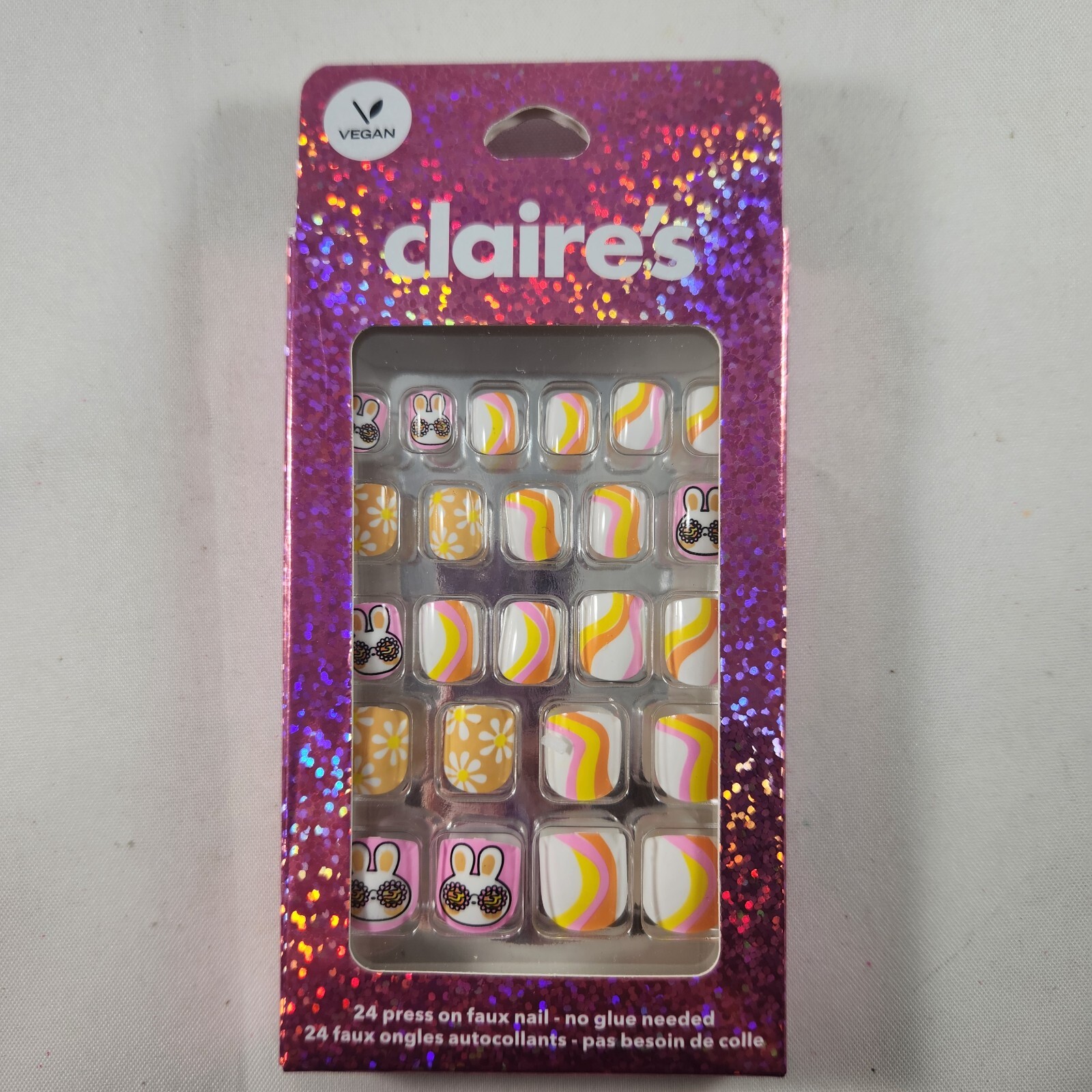 Claire’s Press On Faux Nails Set of 24 Bunny Rabbits