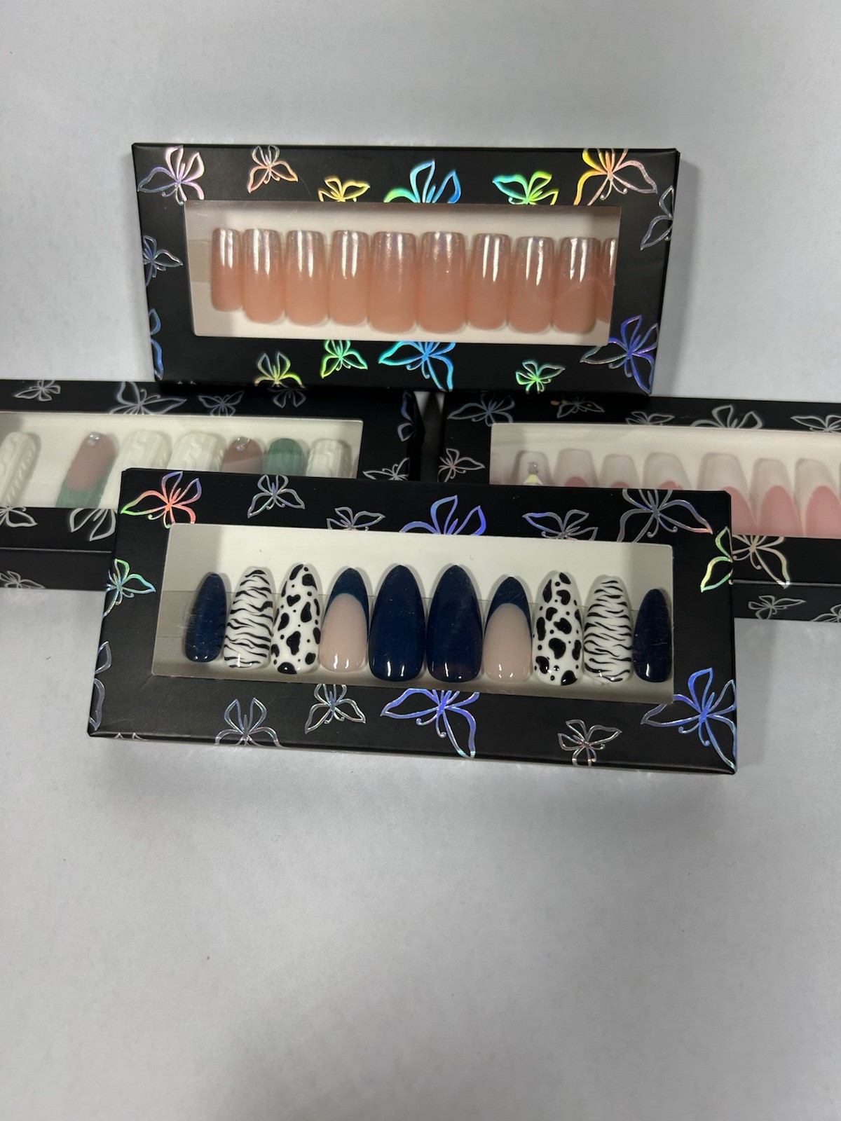 (Lot of 18) Press On Nails – Handmade / Boutique Style – New – Mixed Designs