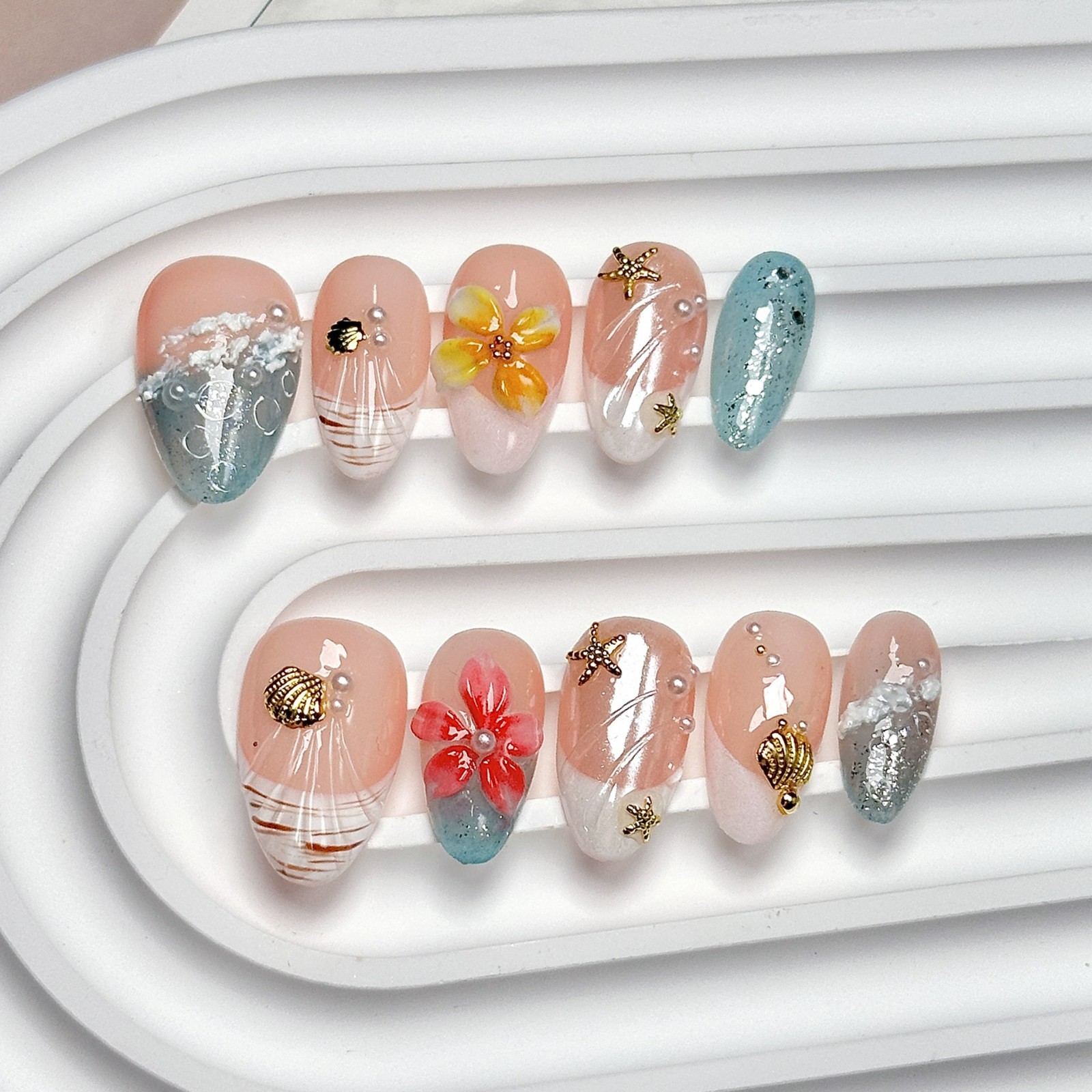 Handmade 10pcs Ocean Beach Summer Press On Nail in Almond Shape, Nail Size S/M/L