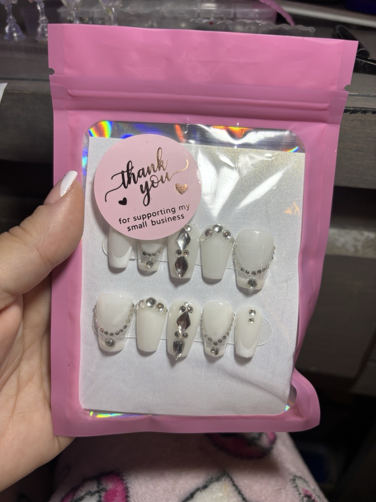 Medium coffin White Silver 3D Shiny Press-On Nails Full Cover Pre-Designed