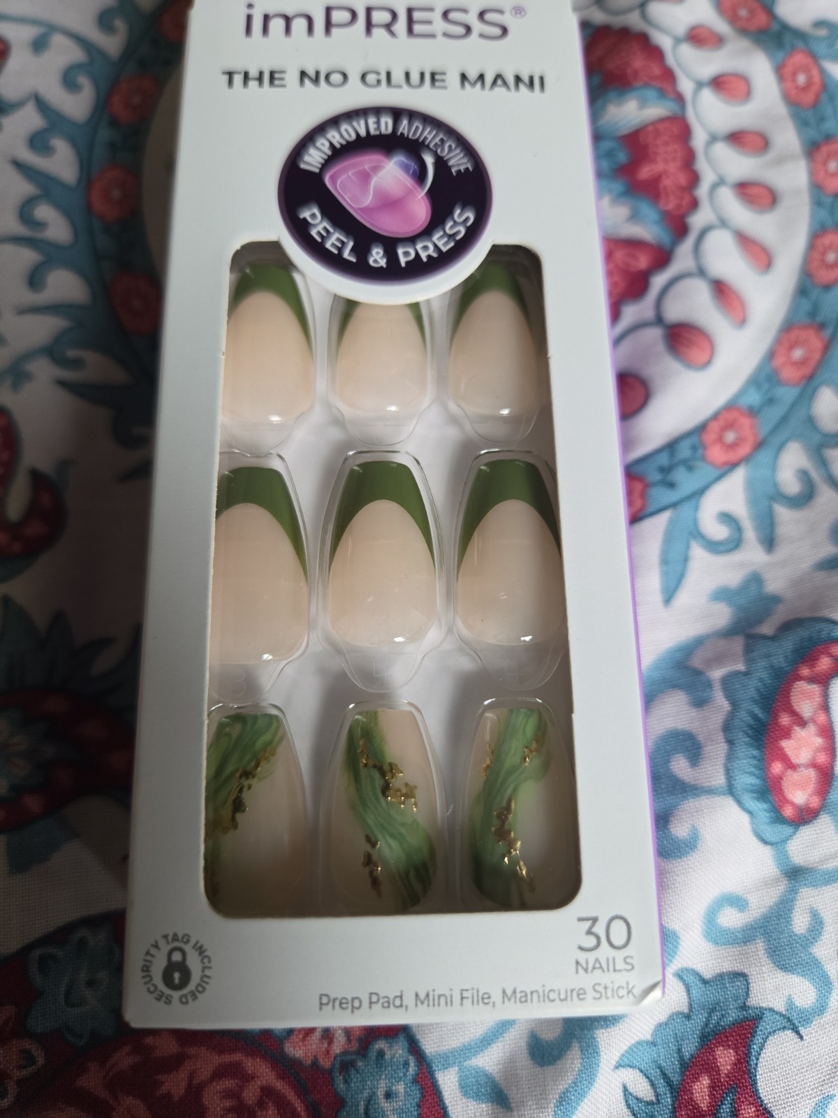 KISS No Glue Mani Press-On Nails, Design, ‘Ballerina’, Neutral/green, Medium
