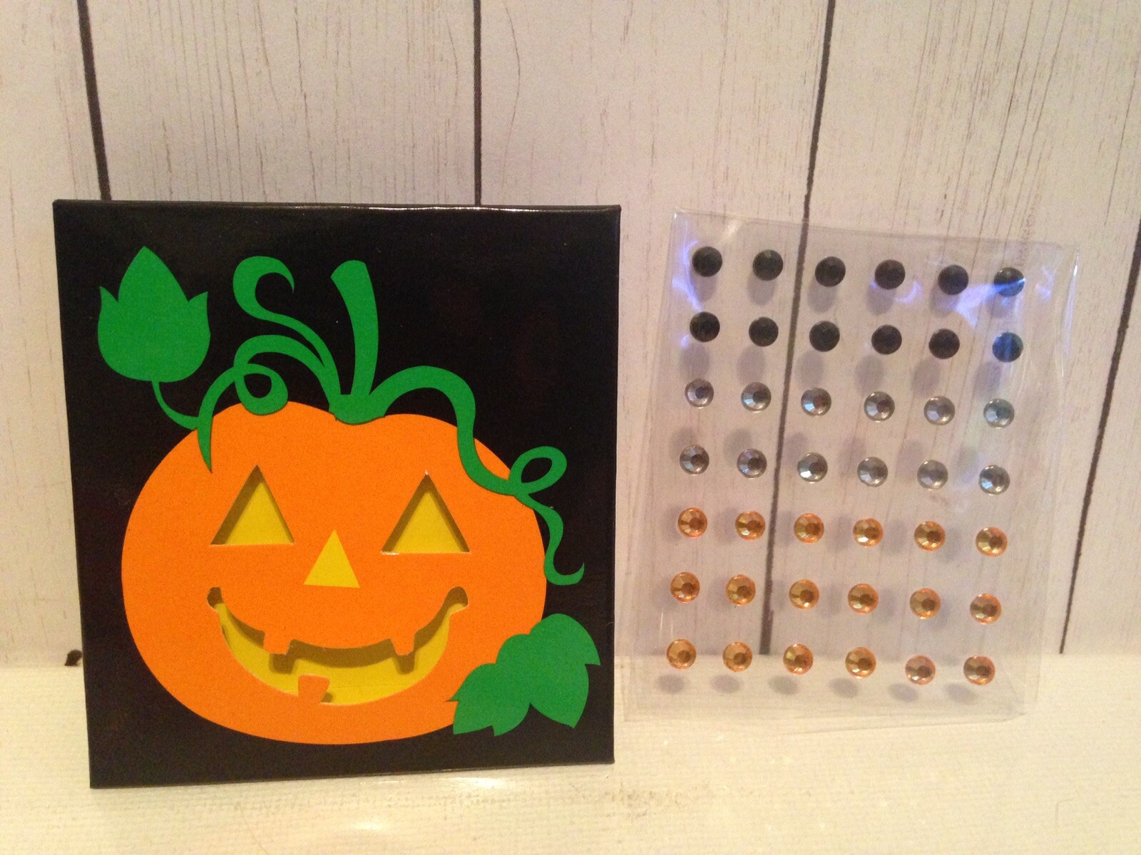 Avon Halloween Spooky & Sparkly NAIL ART Gems rhinestones Orange Silver Black