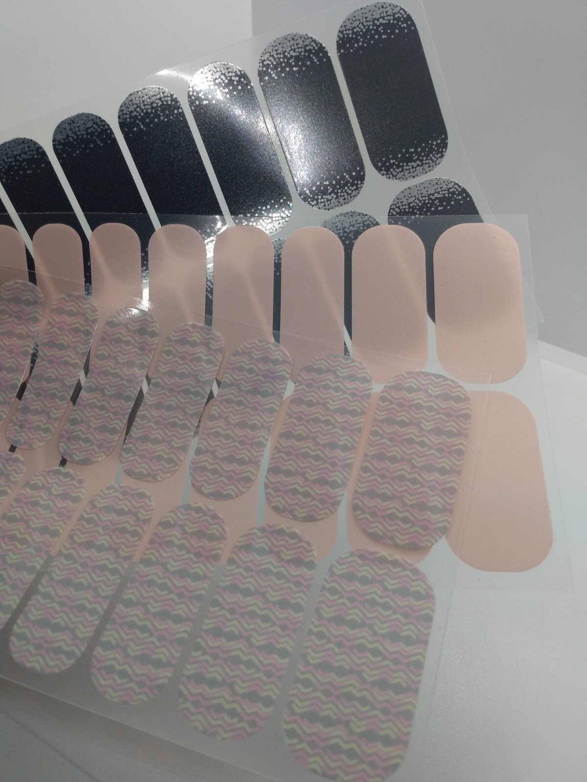 Jamberry Nail Wraps Full Sheets – Black, White, & Beige Abstract Lot of 5