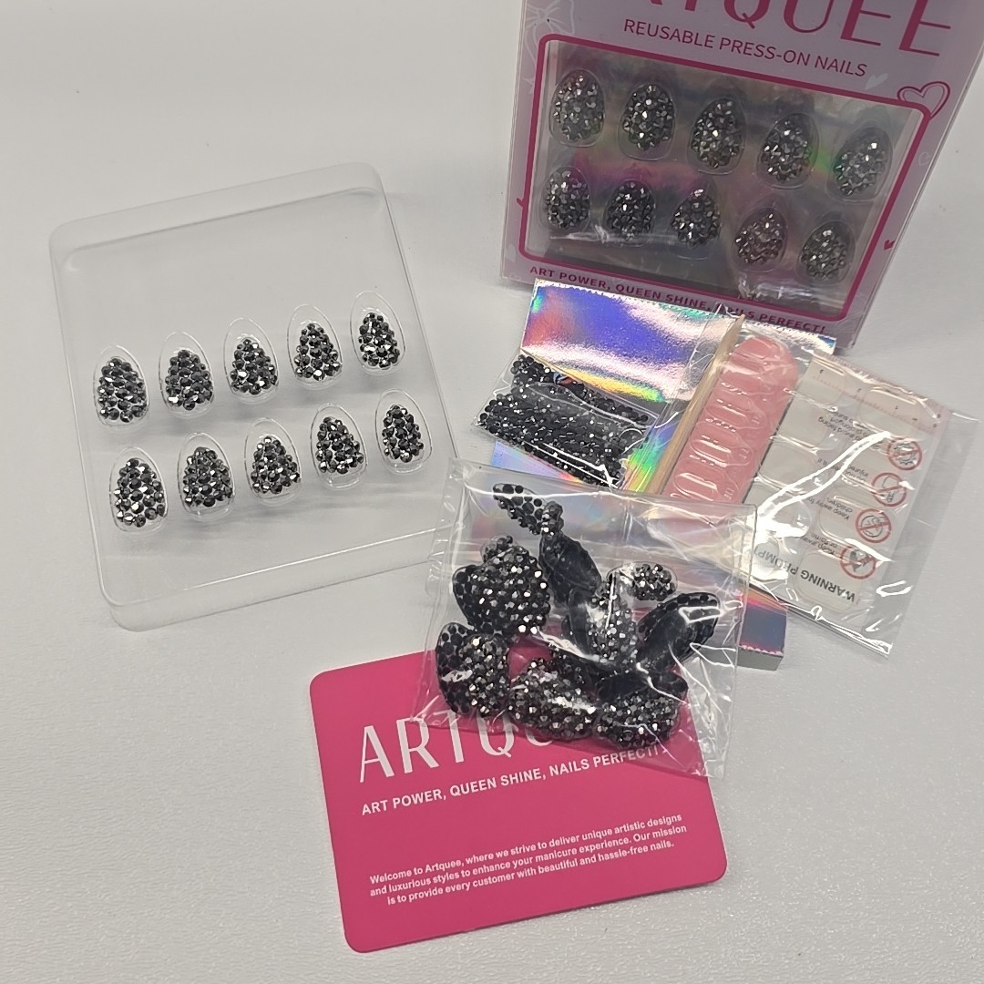 Press On Nail Kit Glam Rhinestone Metallic Silver Gray Glamour Nails Reusable