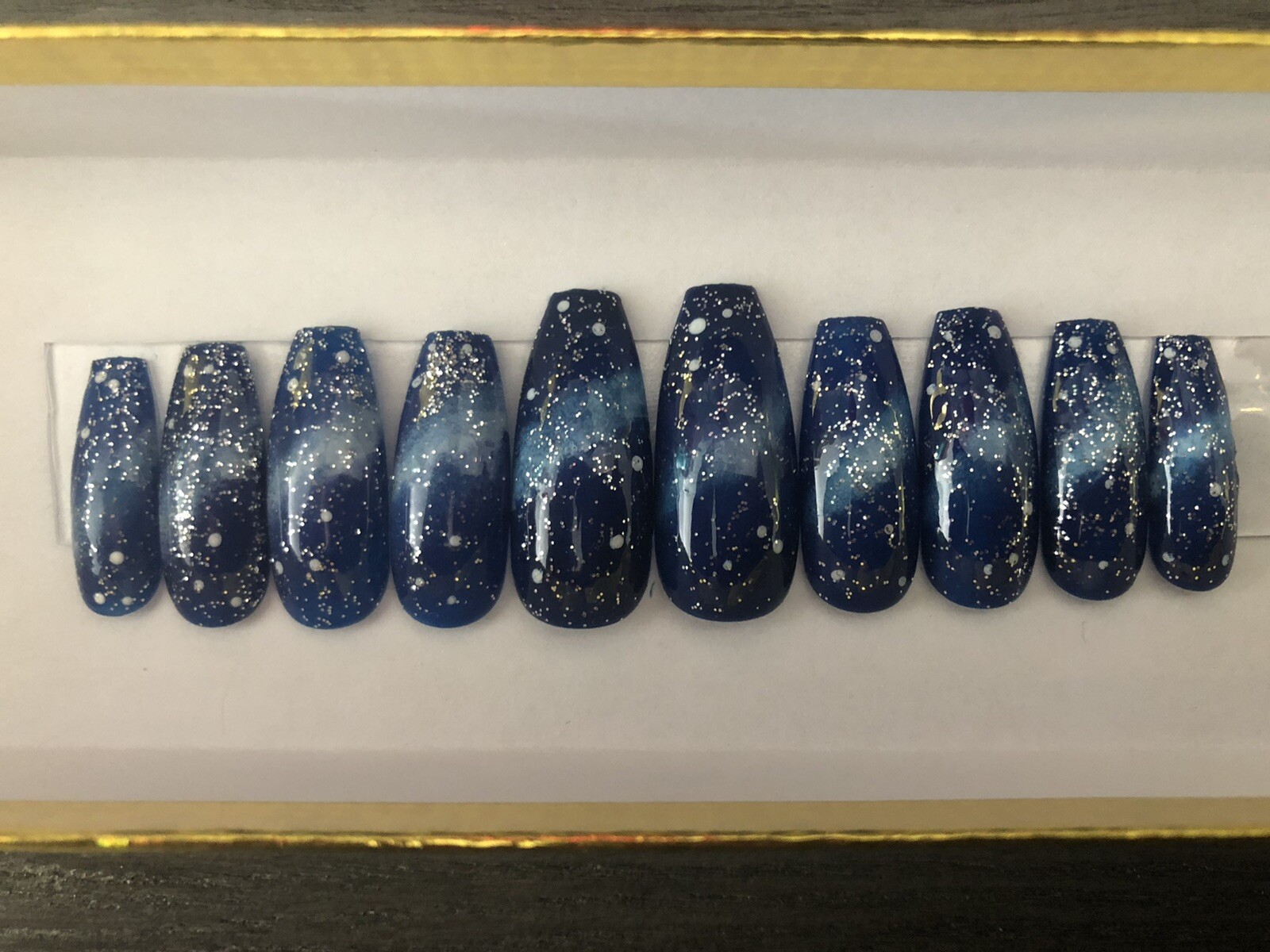 Galaxy Press On Nails