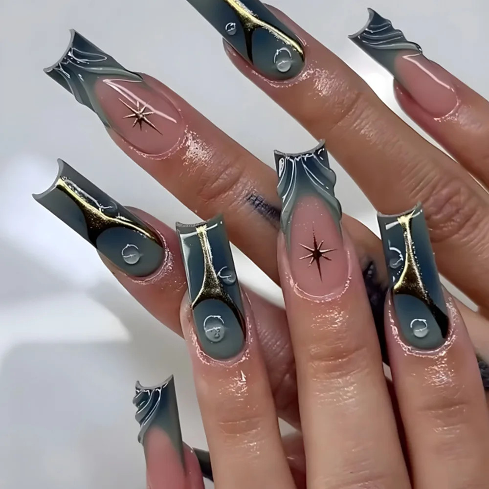 24pcs Halloween Gothic 3D Spider Skull Coffin Press On Nails