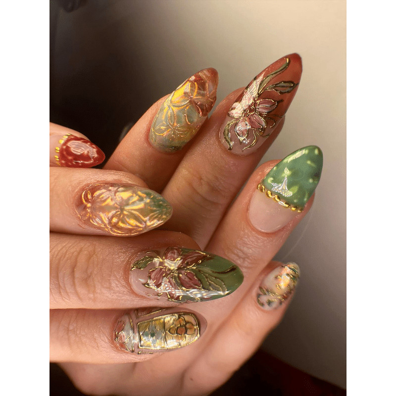 Vintage Floral Handmade Press on Nails Gradient Gold Sheer Daily Fake Nails