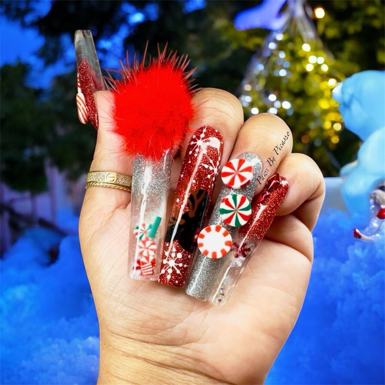 Christmas Disney Aquarium Nails Minnie Mouse