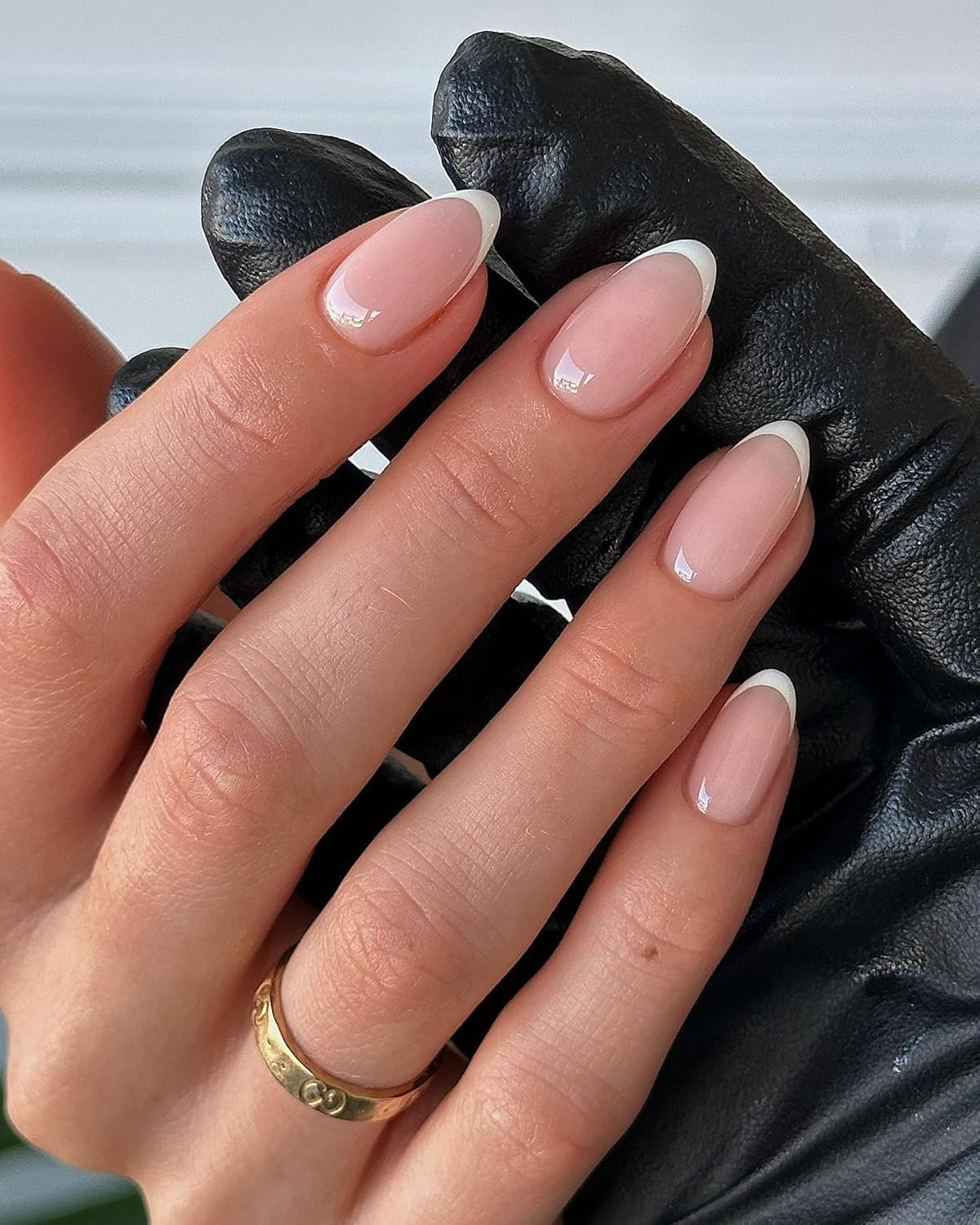 120Pcs White French Tip Press on Nails Almond Shape Fake Nails, Full Cover Gloss