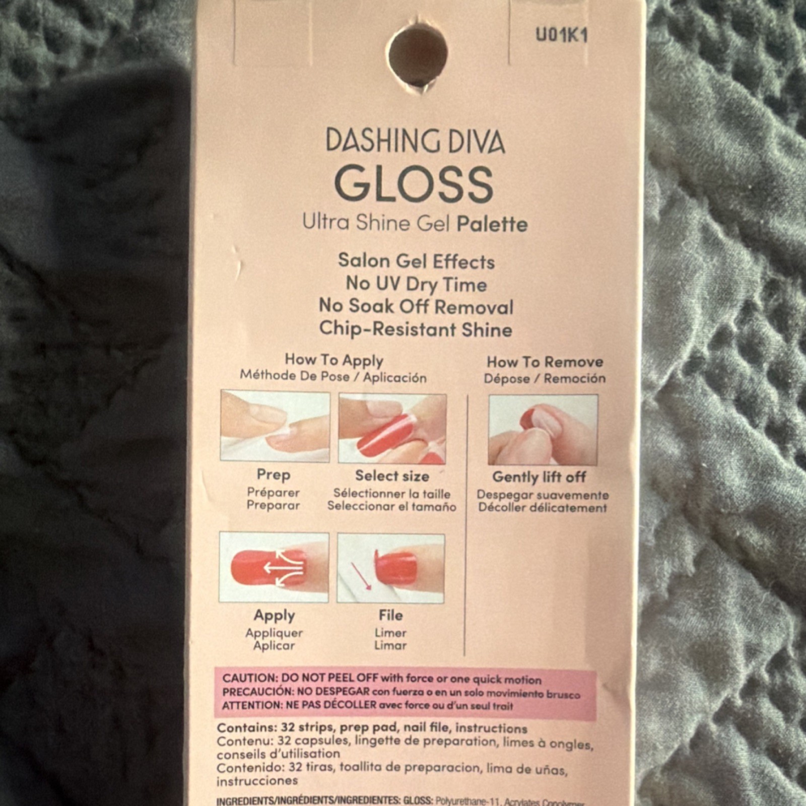 Dashing Diva Gloss Ultra Shine Press-On Nails GS253 Blue Shiny Medium Square