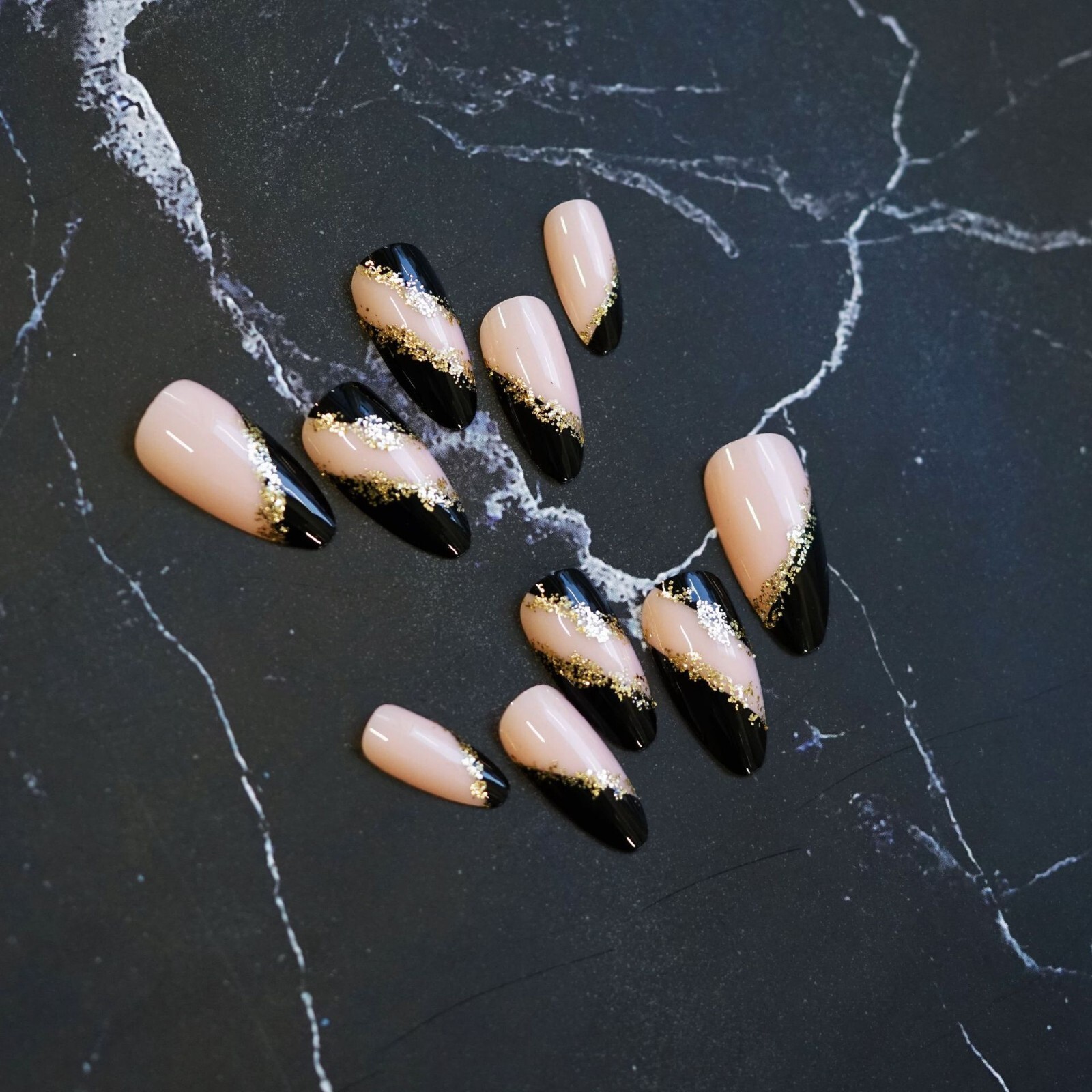 New Year Almond Nails Yellow and green Wearable Nail Tips, 24 Pieces, Gift